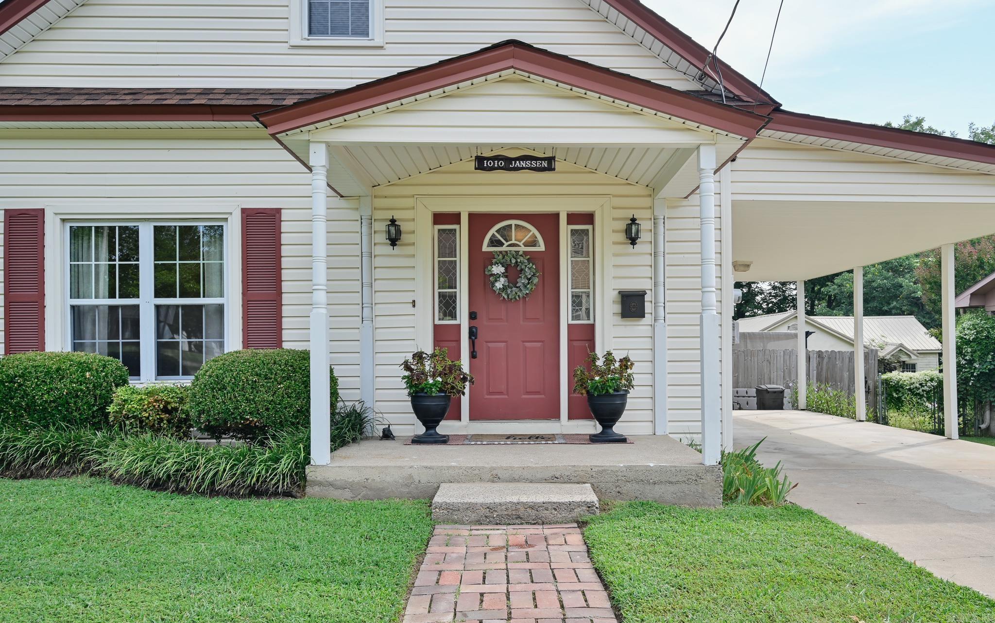 1010 Janssen, Mena, AR 71953 — photo 3