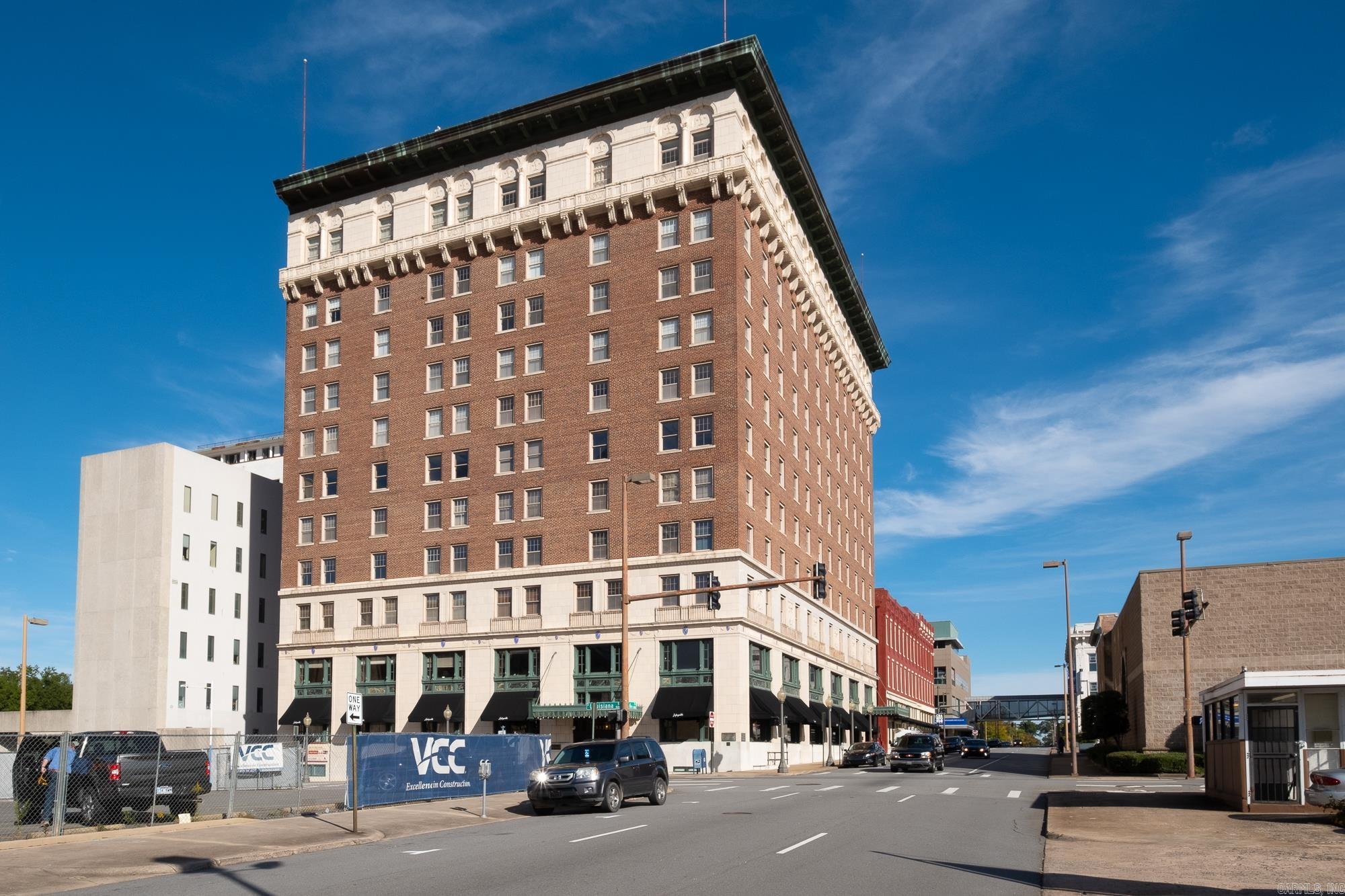 523 S Louisiana 7a — photo