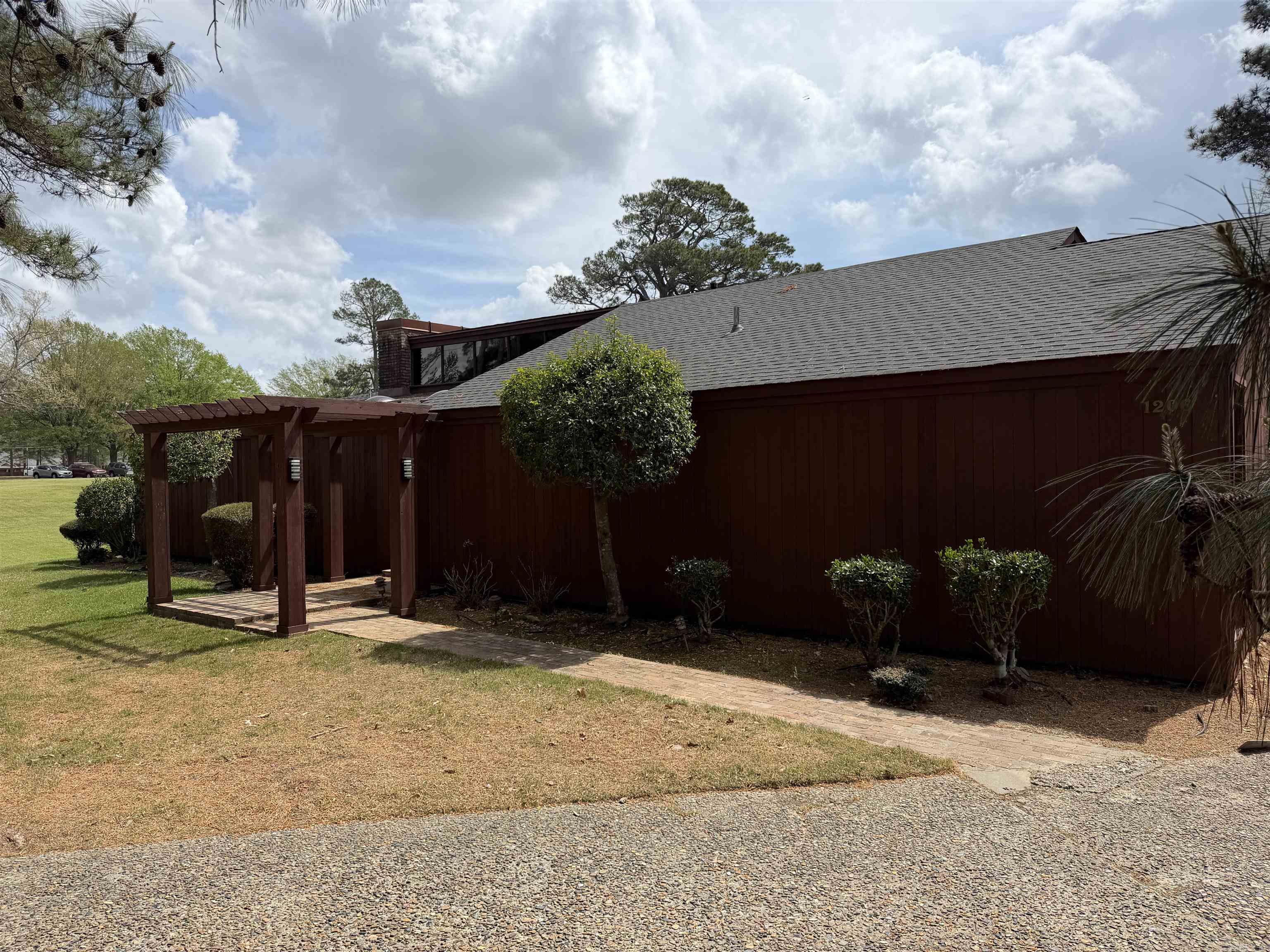 1206 W 46th, Pine Bluff, AR 71603 — photo 2
