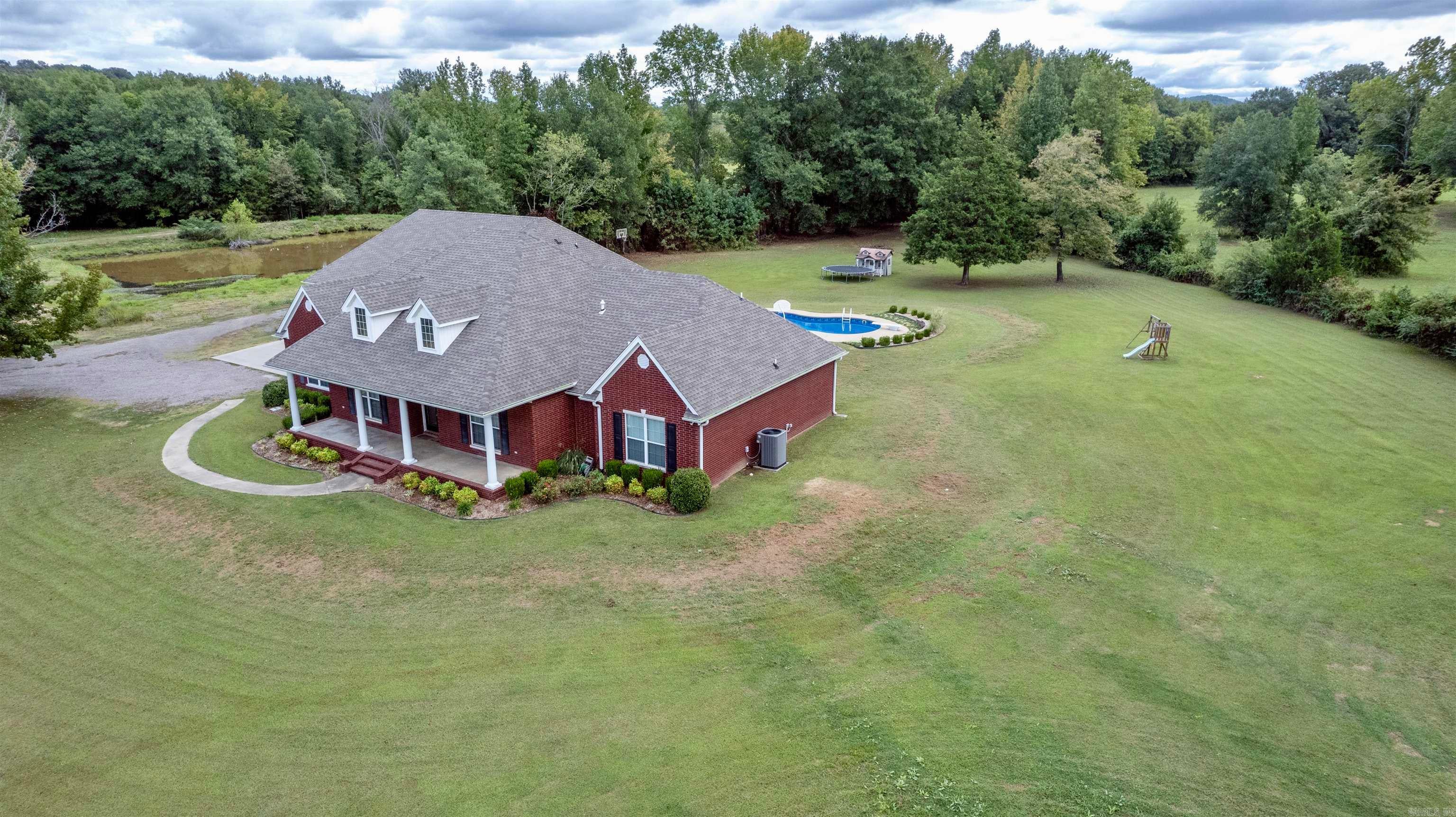 Home in Lavaca, AR 72941 — photo 2