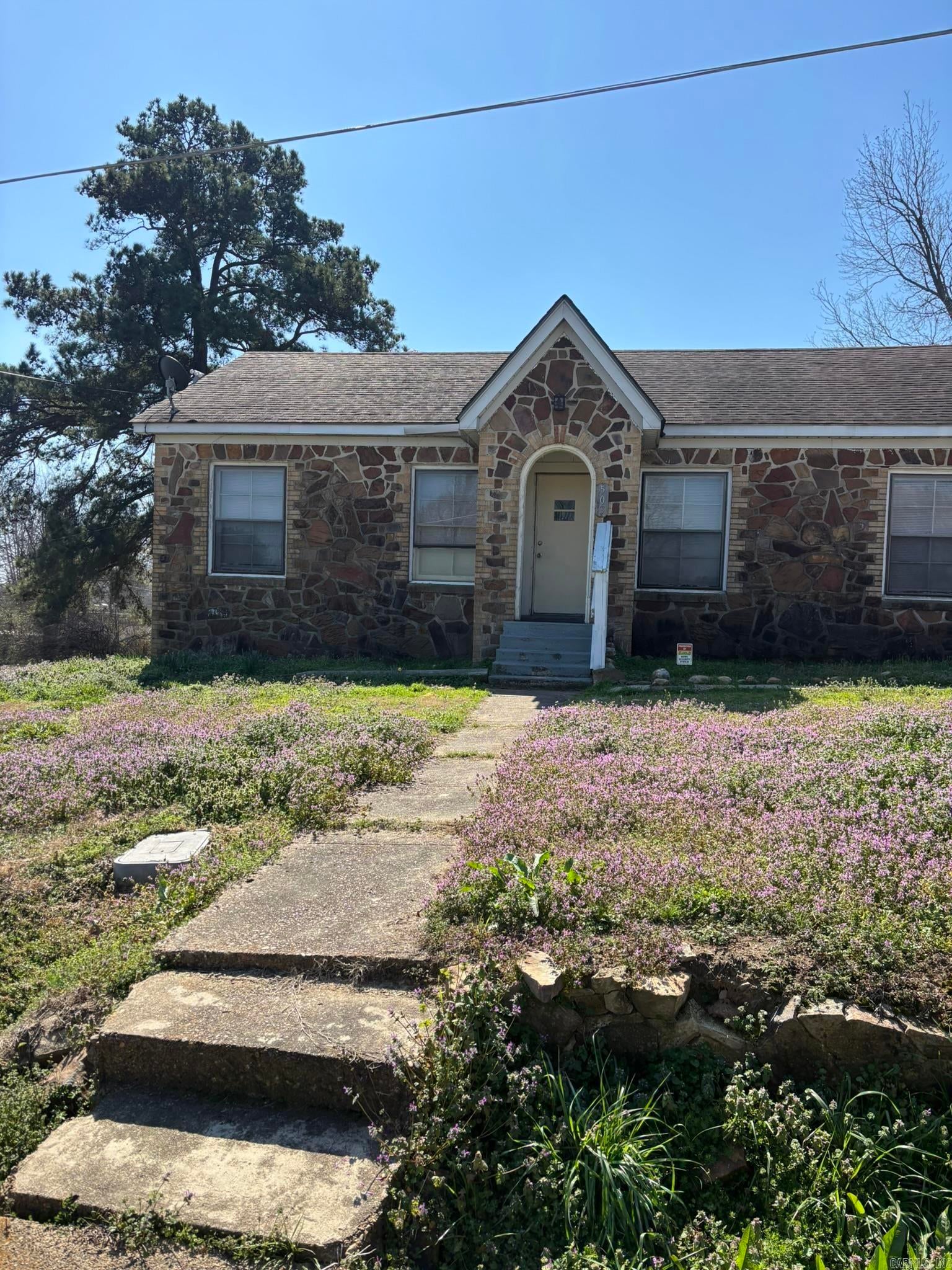 503 W Leslie Street — photo