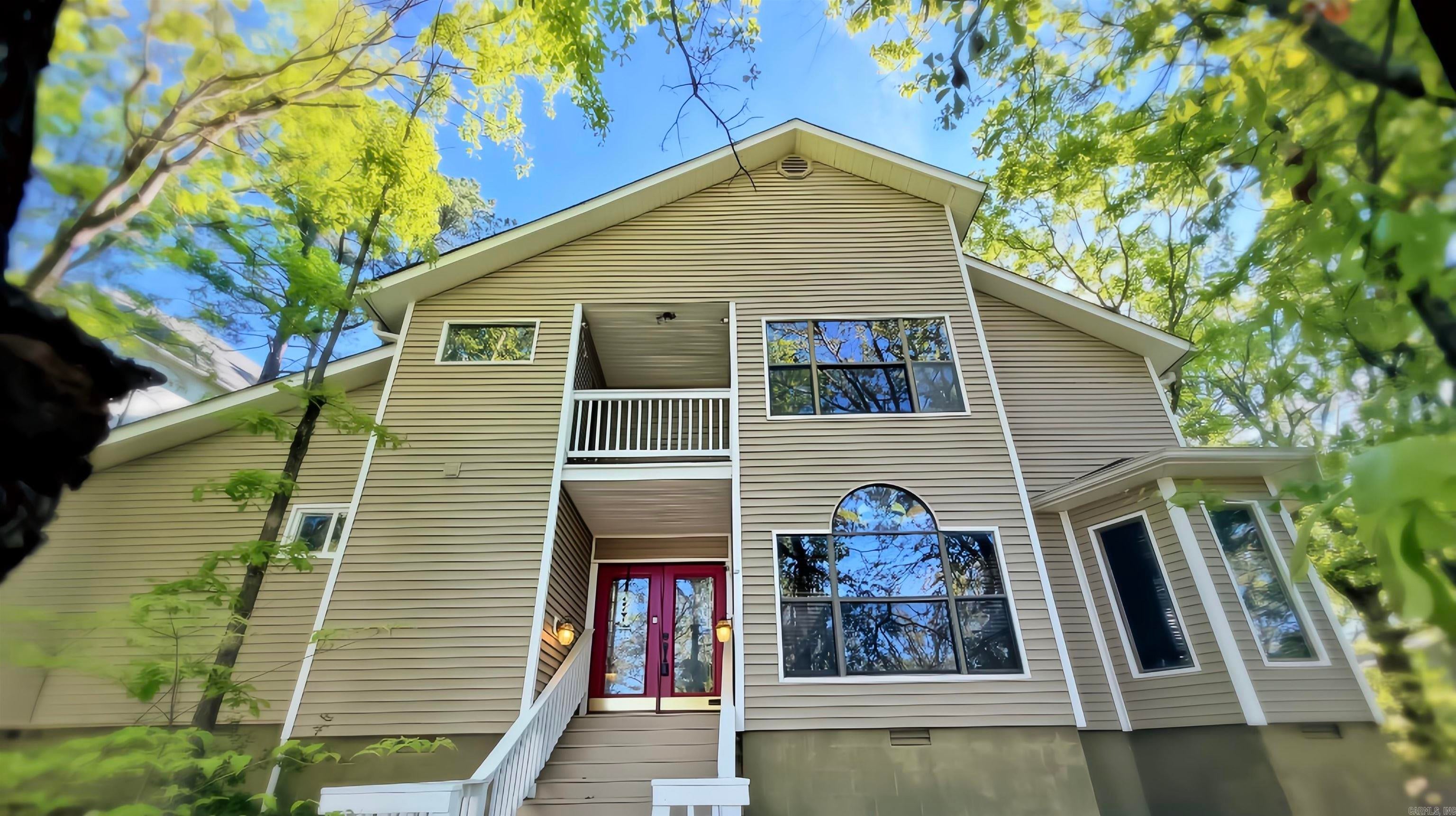 11 Pontalba Drive — photo