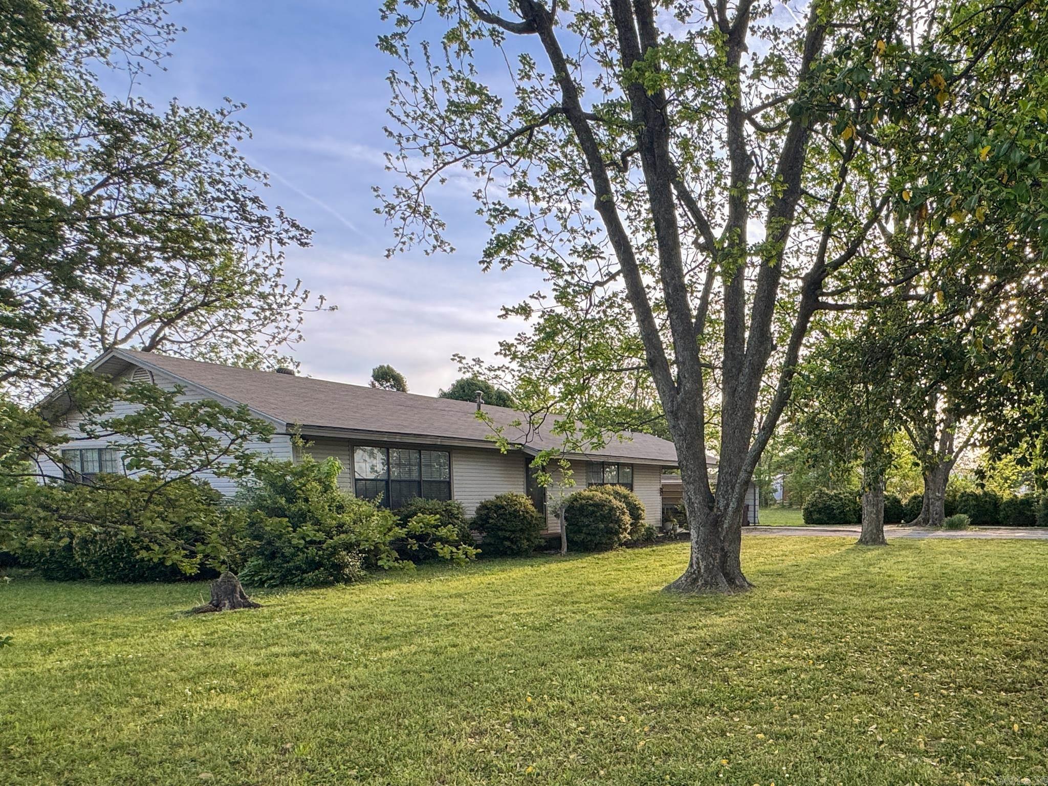 Home in West Helena, AR 72390 — photo 2