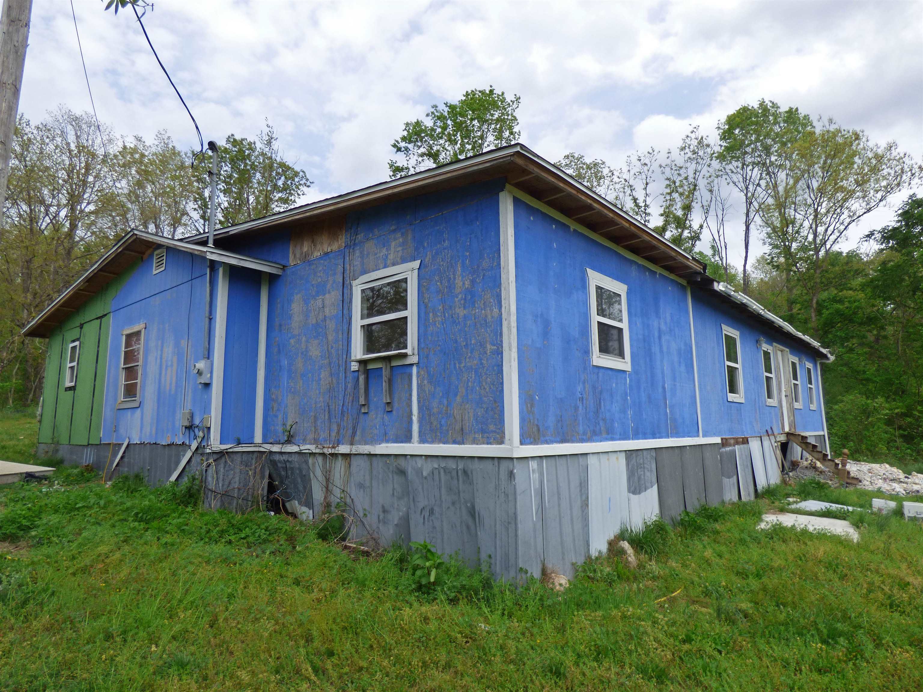 1012 Martin Creek Road — photo