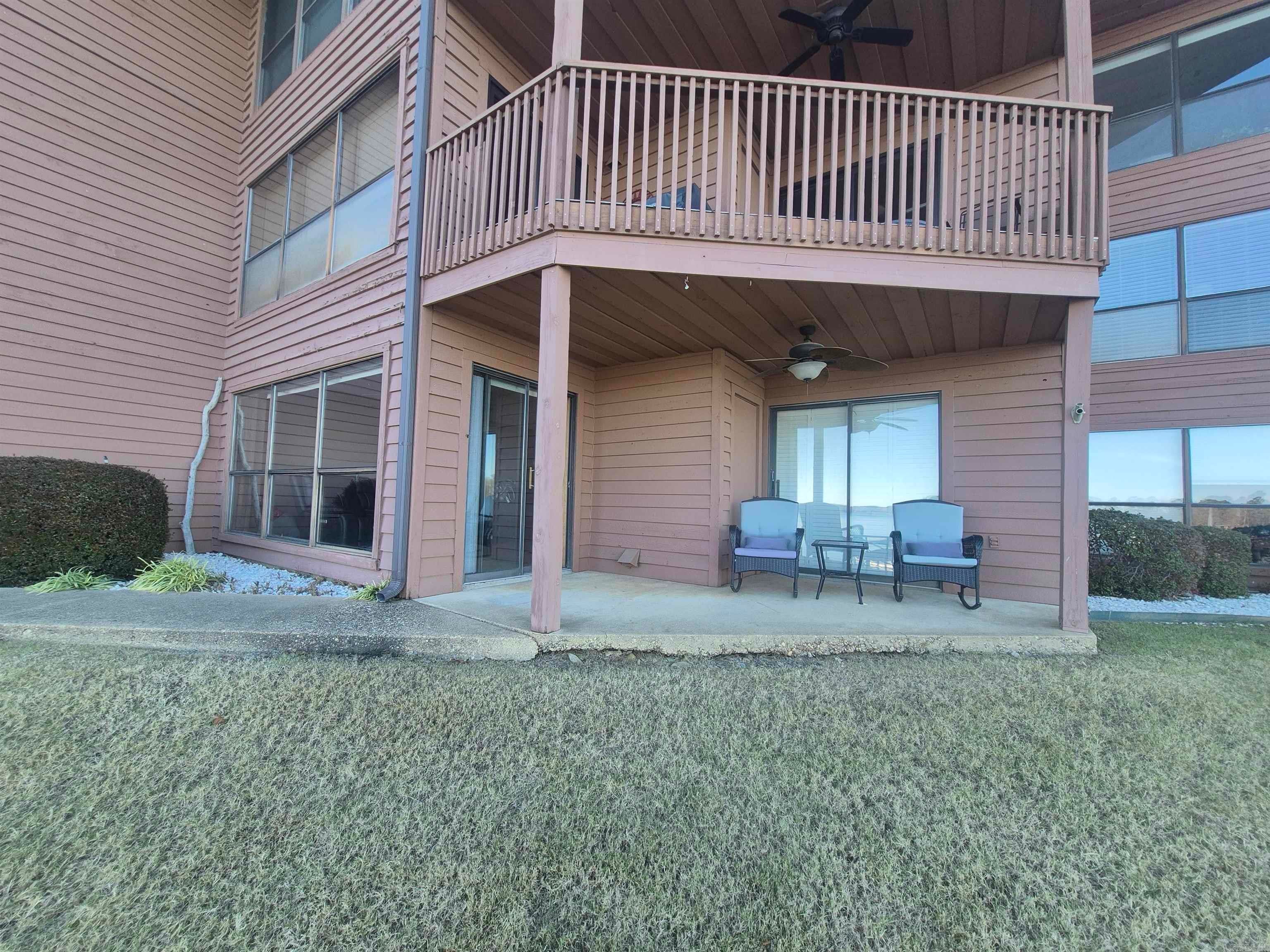 310 Kleinshore Road C4 — photo