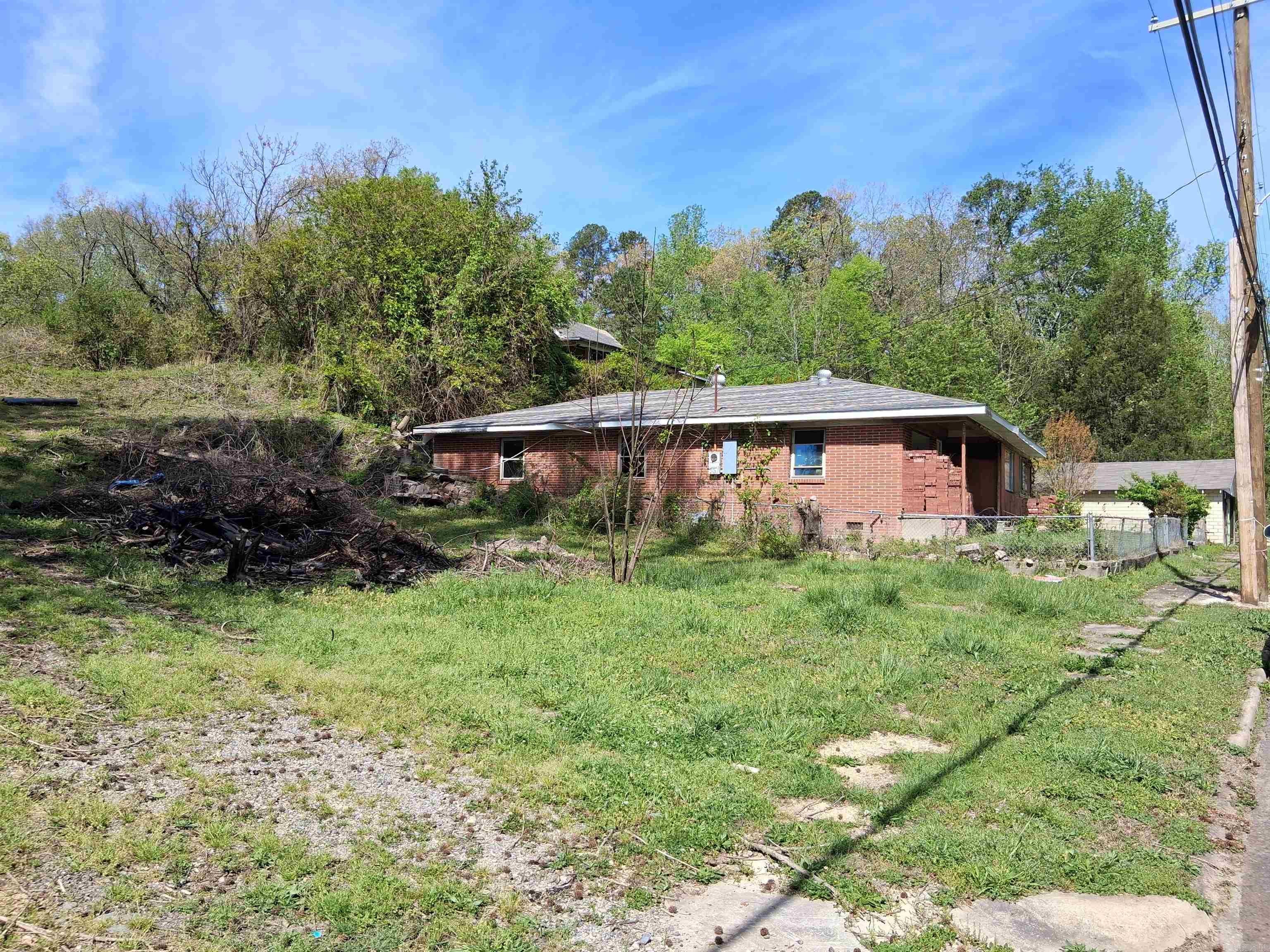 Home in Hot Springs, AR 71913 — photo 2