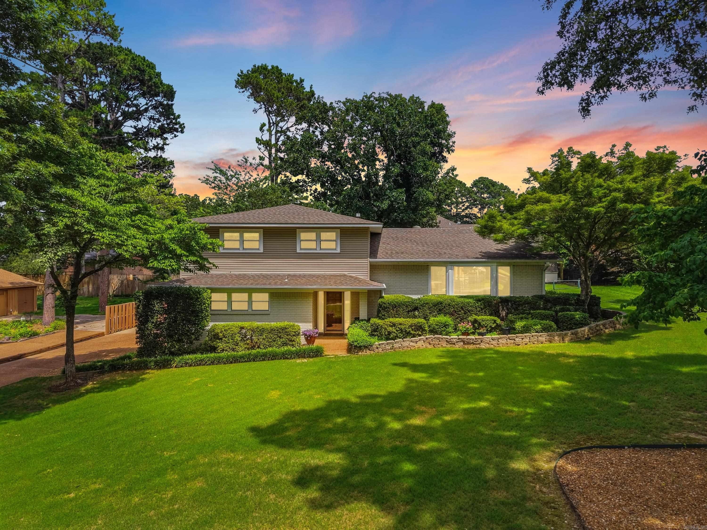 924 Anderson Circle — photo