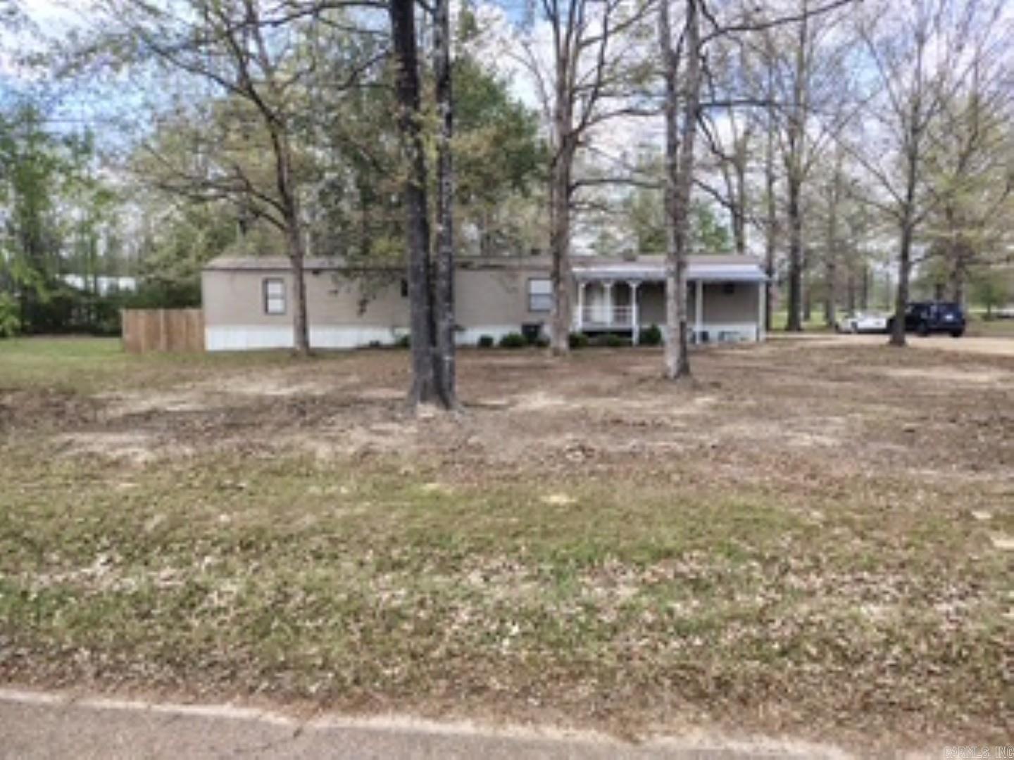 377 Ouachita 210 — photo