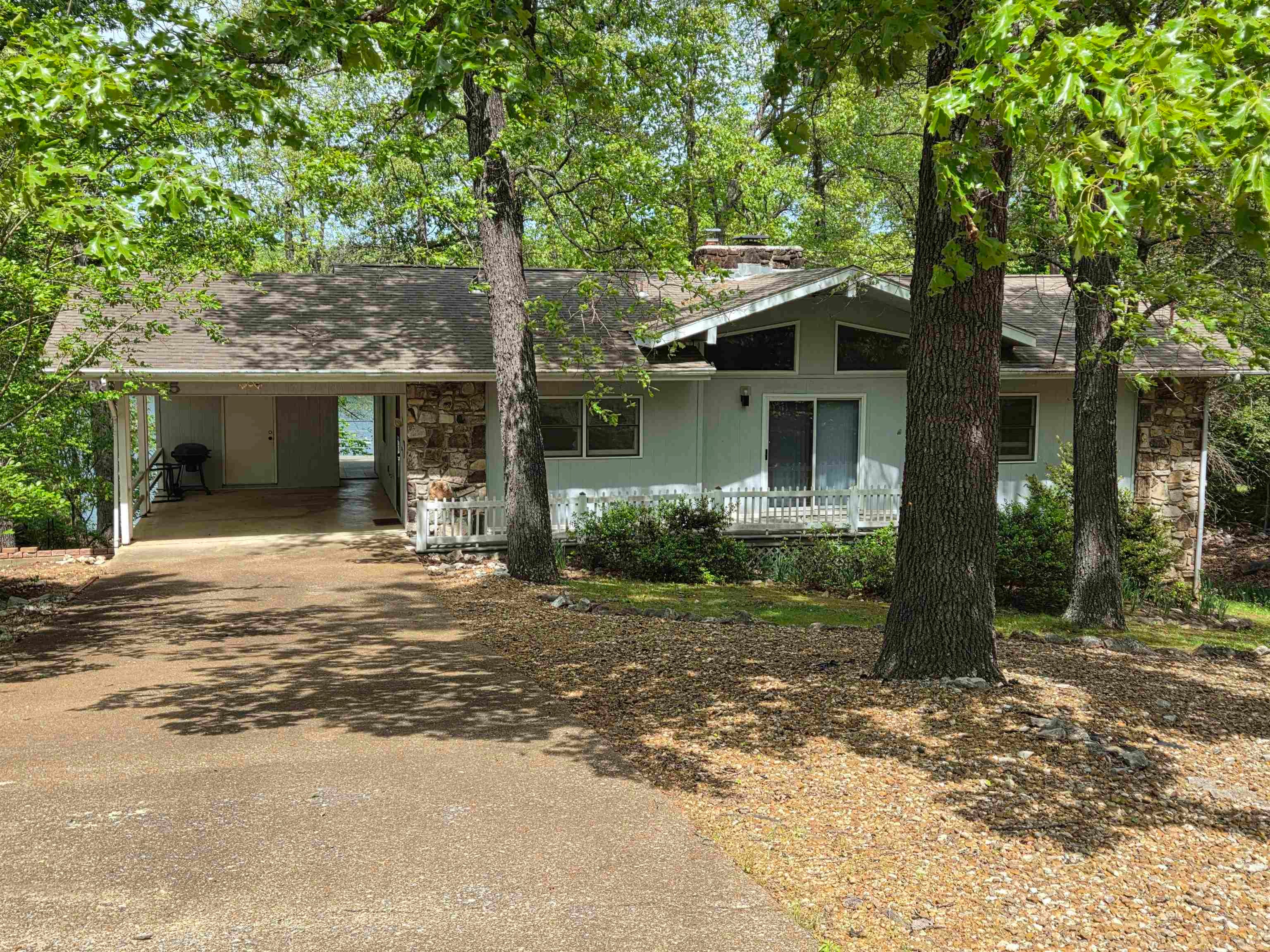 15 Pinal Circle — photo