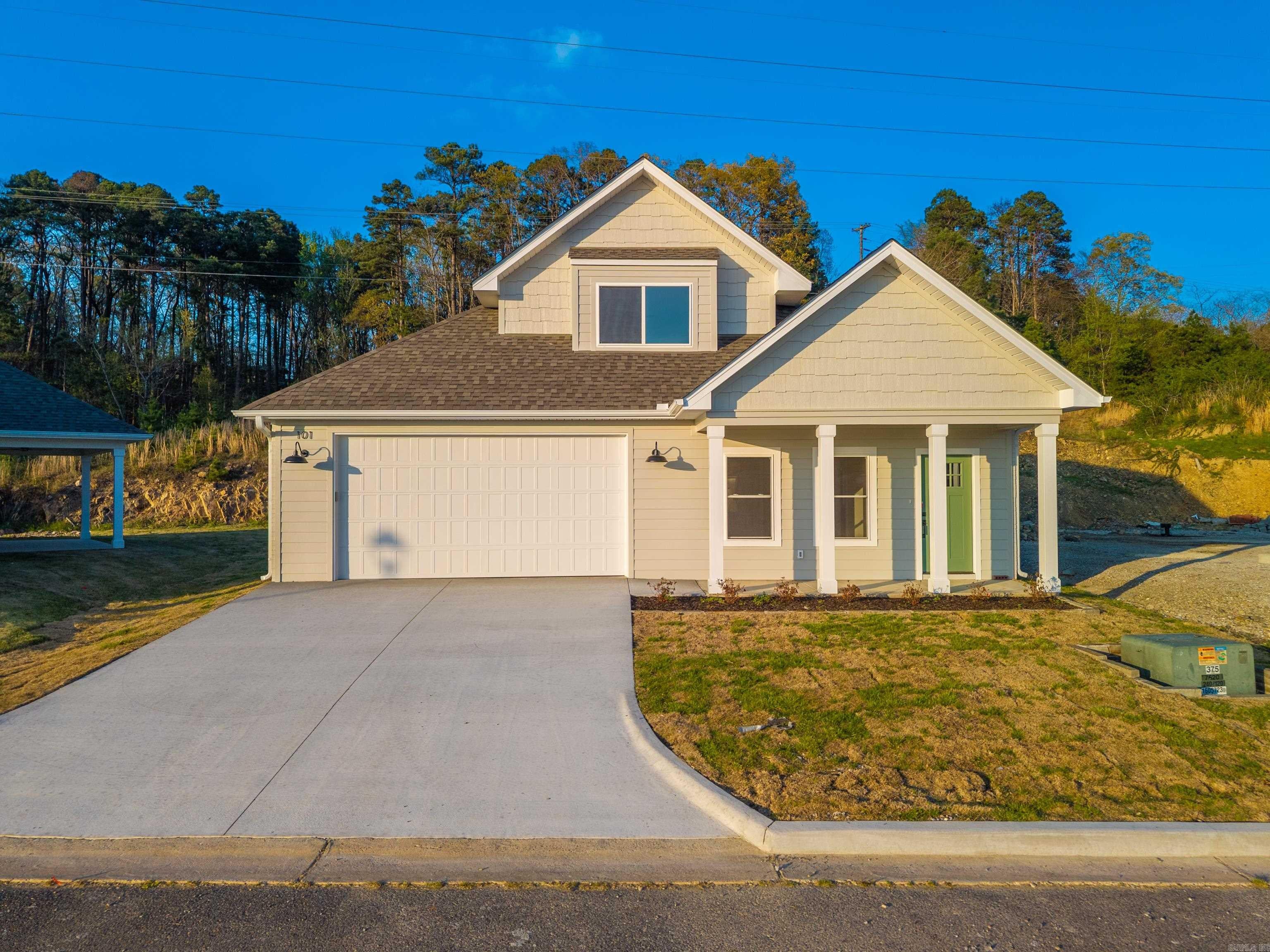 101 Sea Ray Cove — photo