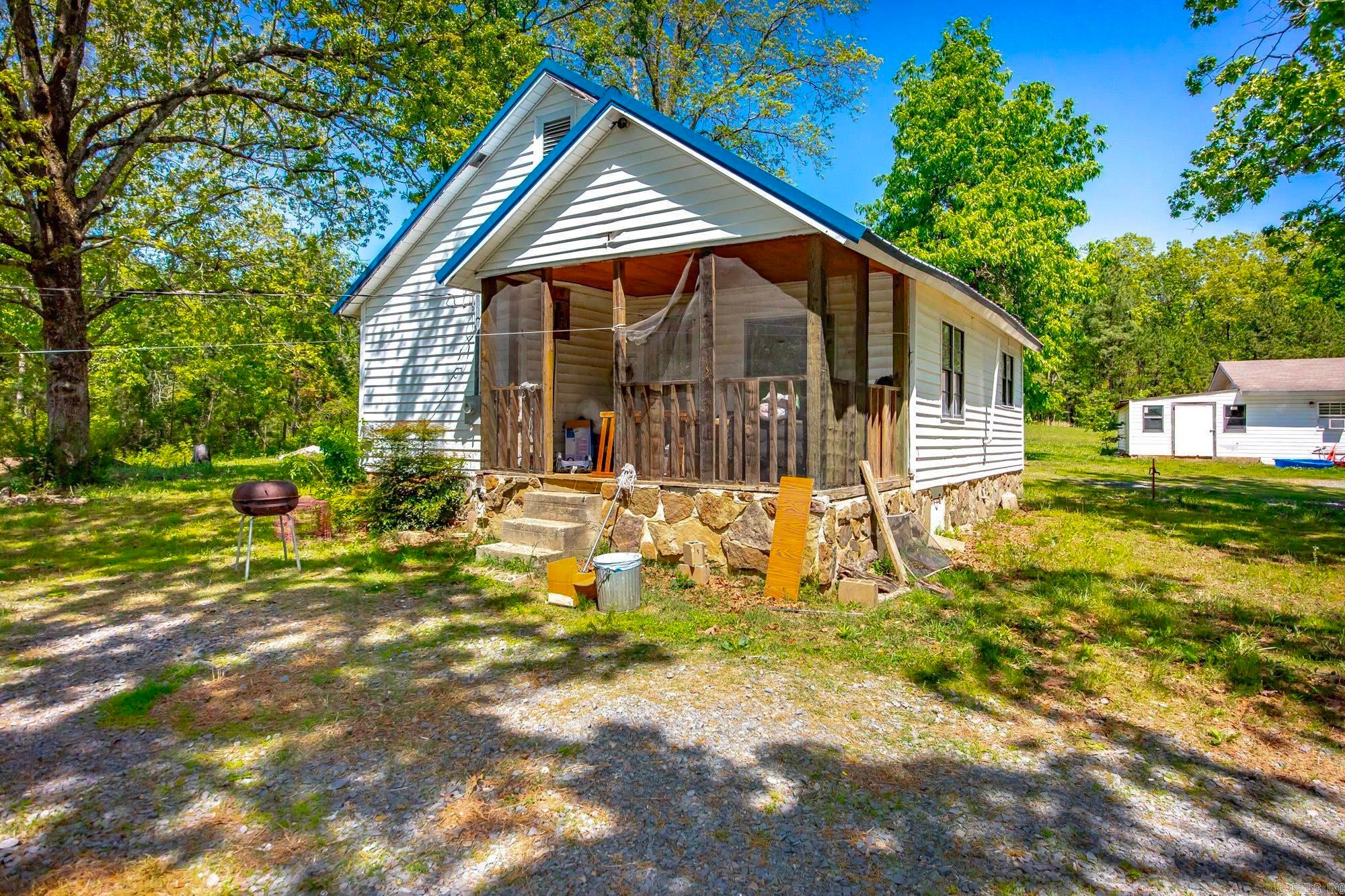 603 Razorback Dr — photo