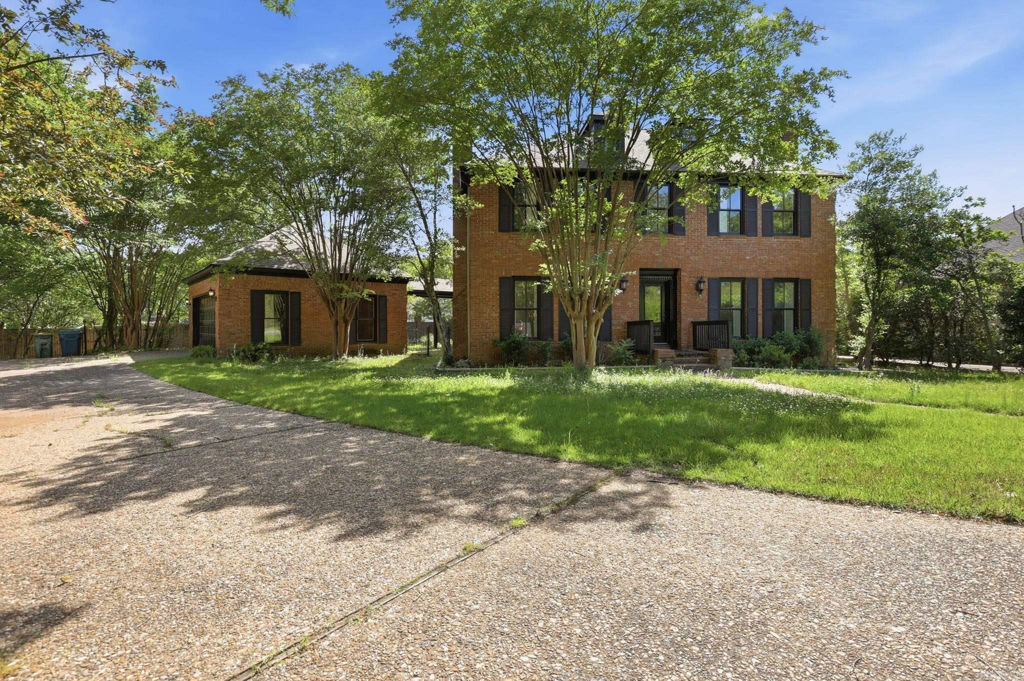 63 Valley Estates Court — photo