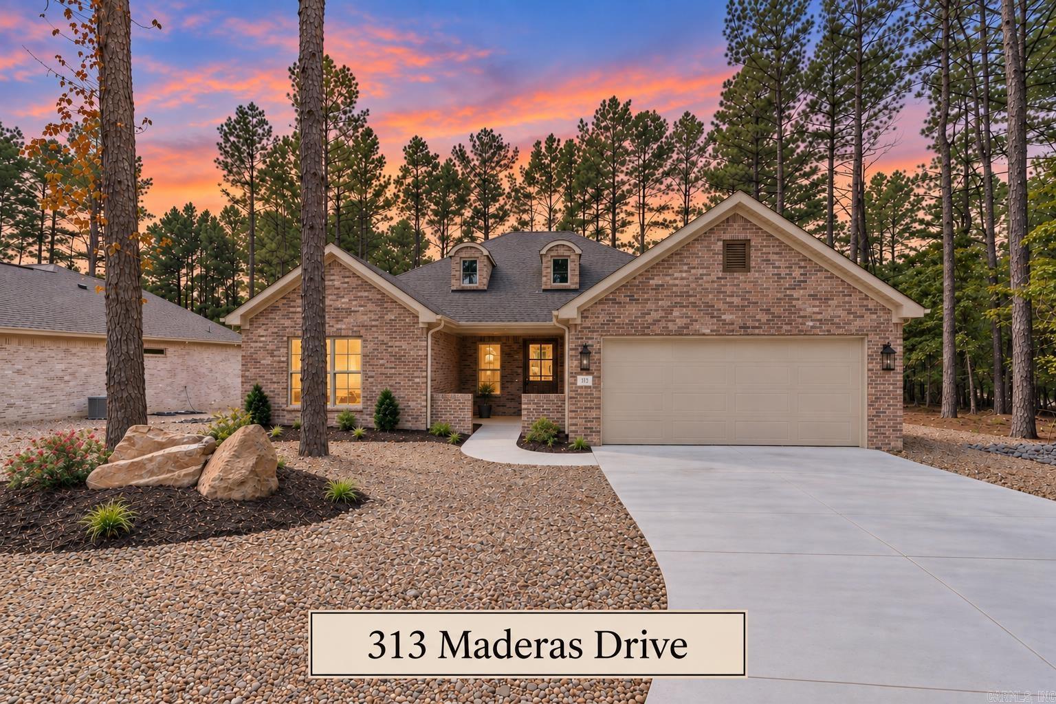 313 Maderas Drive — photo