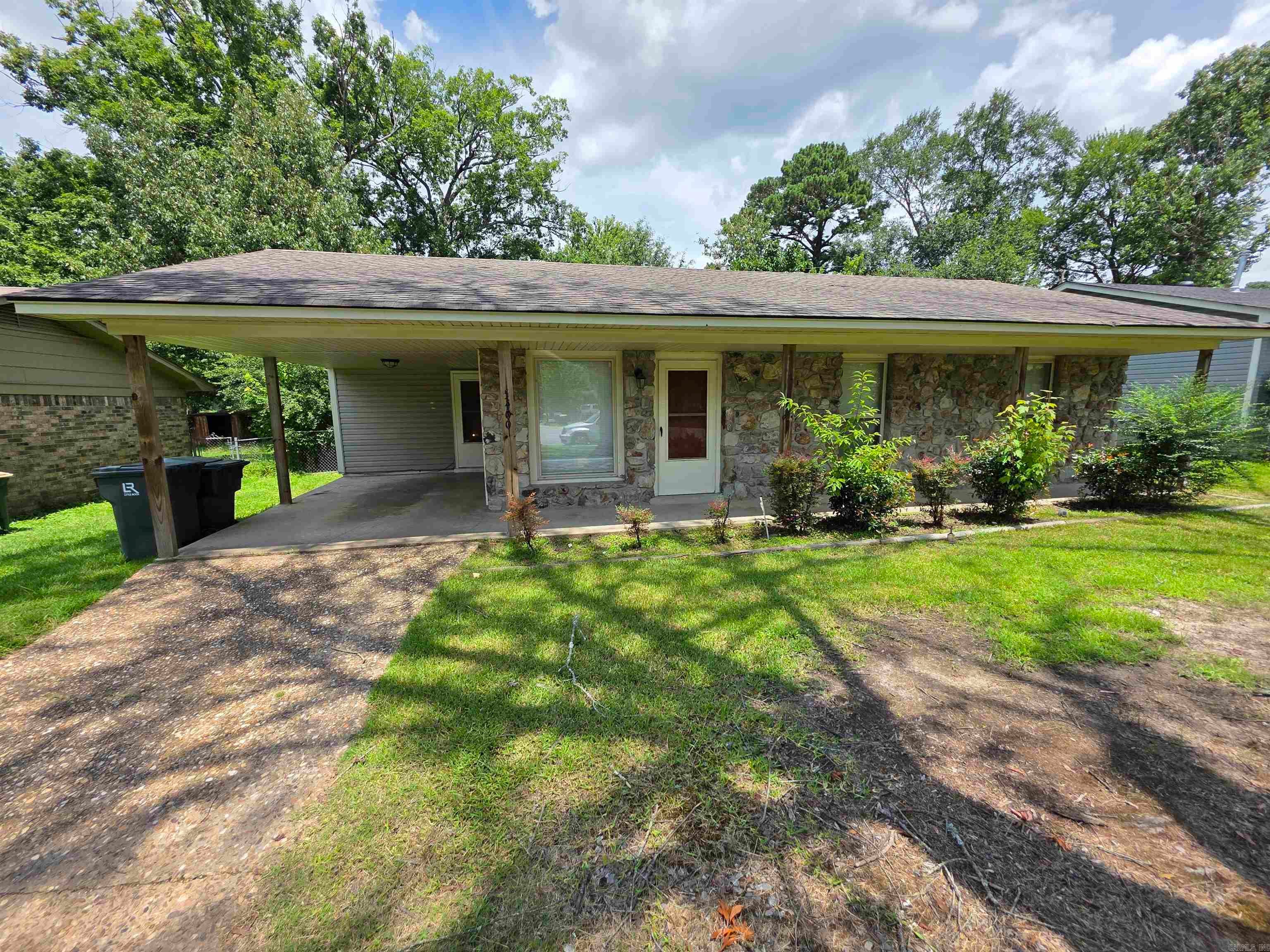 5400 Southboro Drive — photo