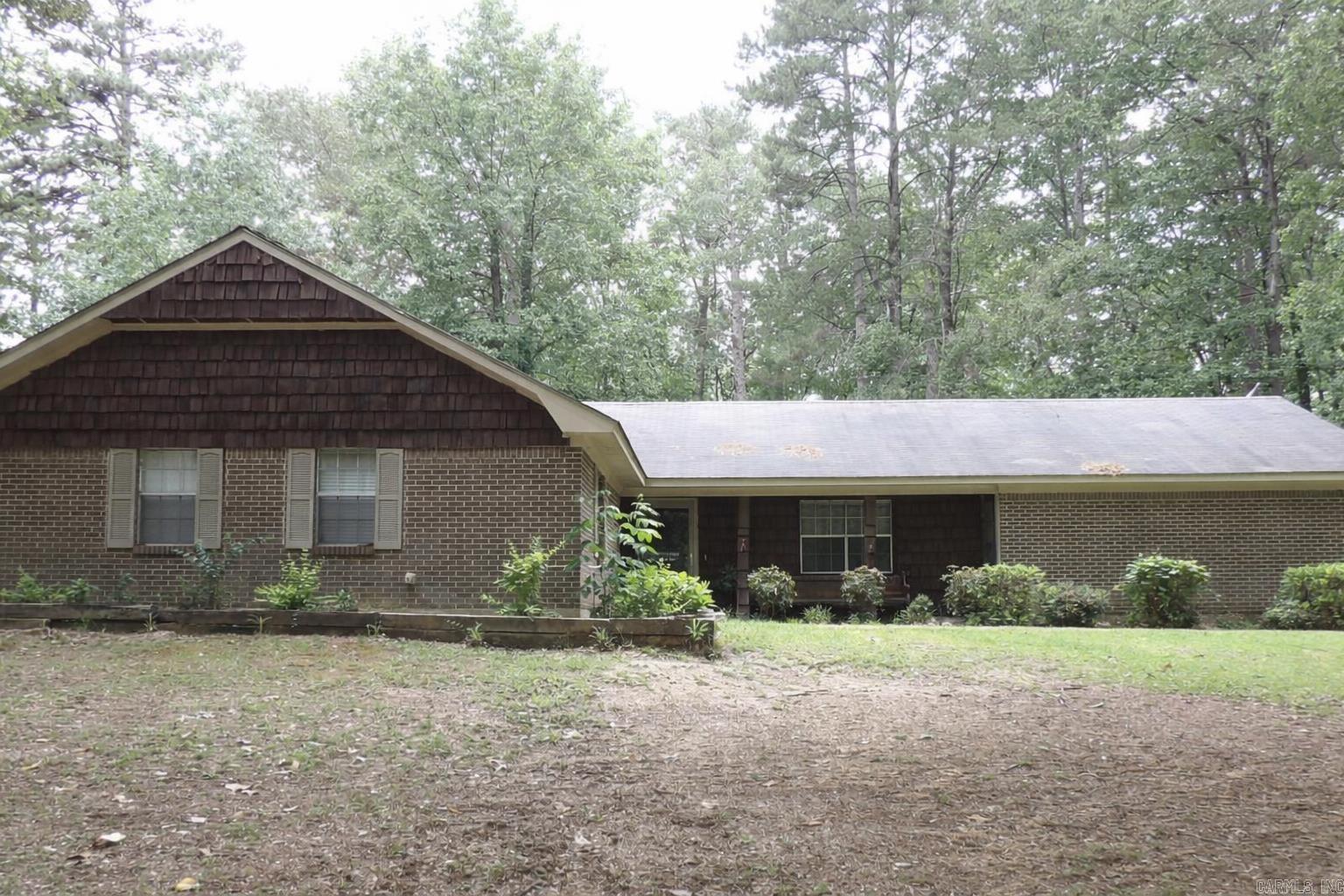 172 Tracy Drive — photo