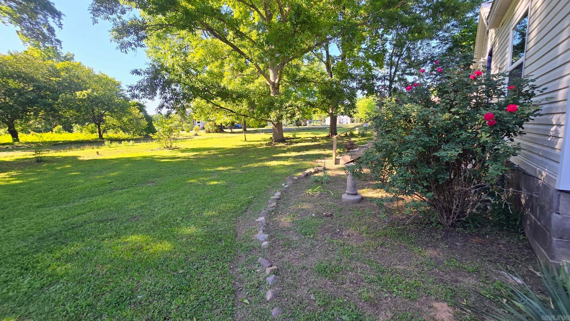 15921 Oak Street — photo