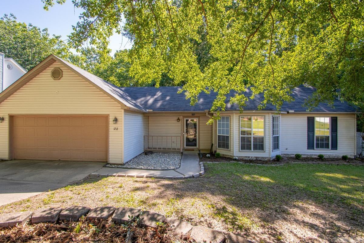 1712 Eagle Point Way — photo