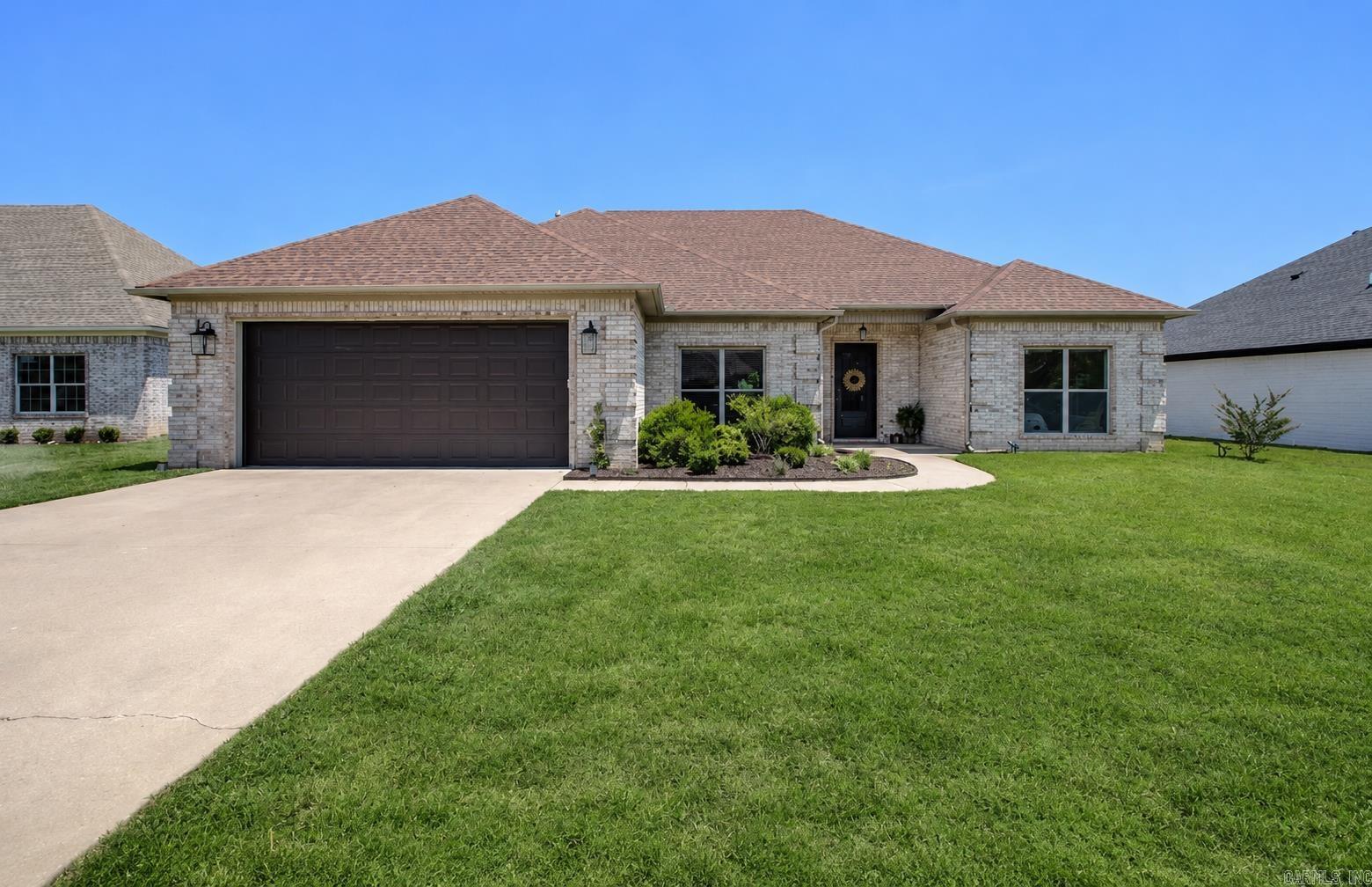 15 River Cliff Drive — photo
