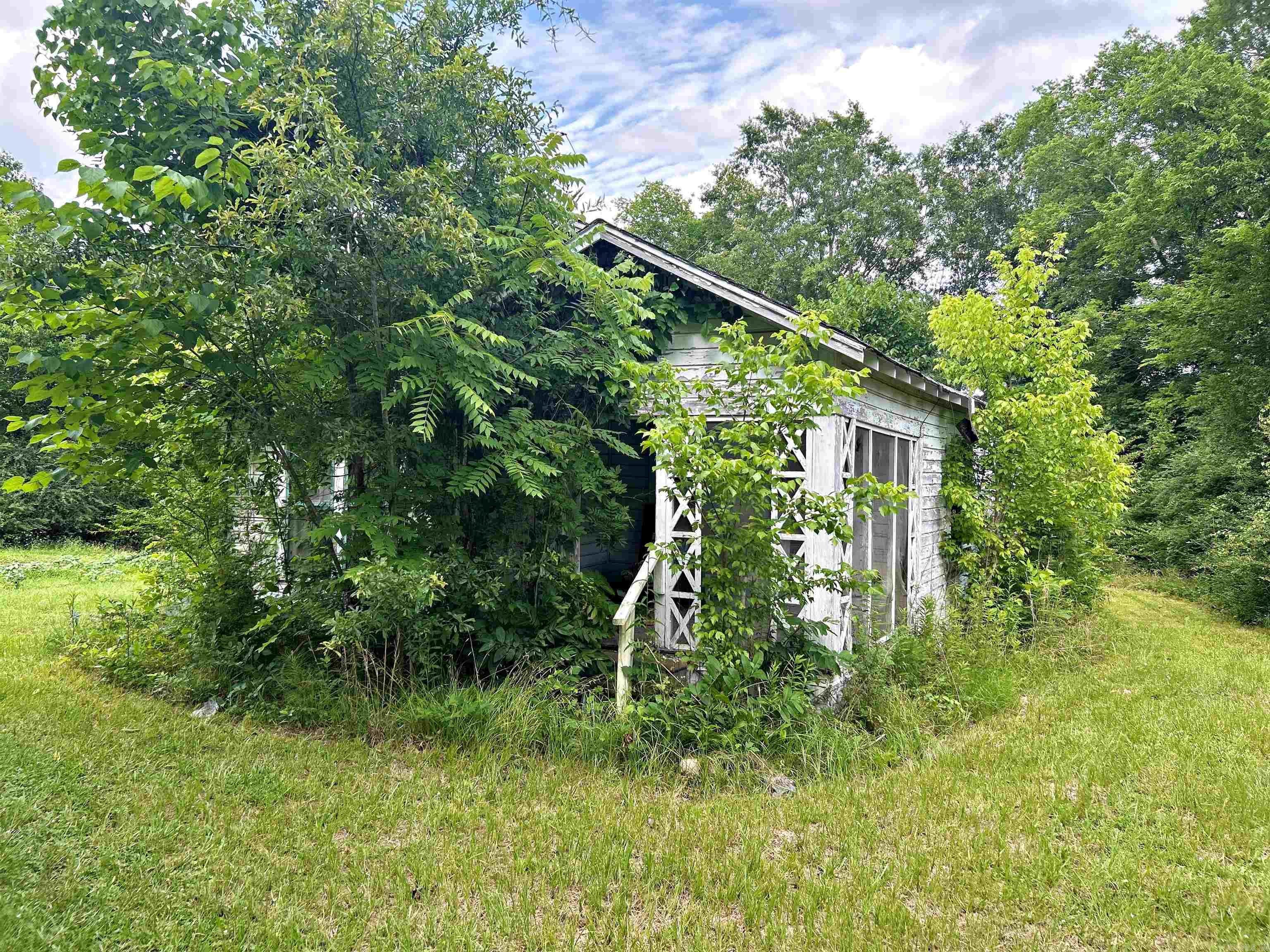 16 Jackson Road — photo