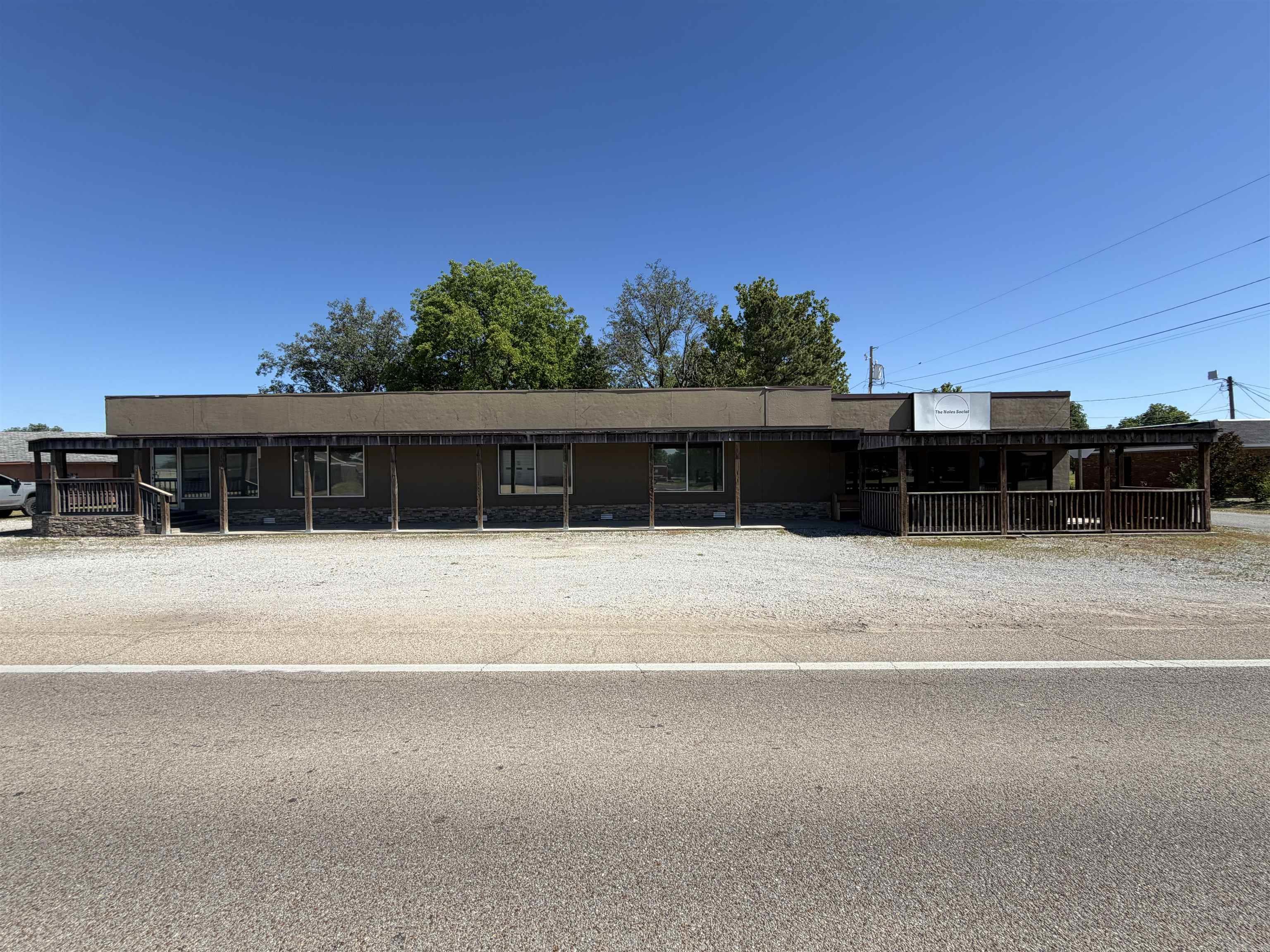 105 E 9th Street, Rector, AR 72461 — photo 2