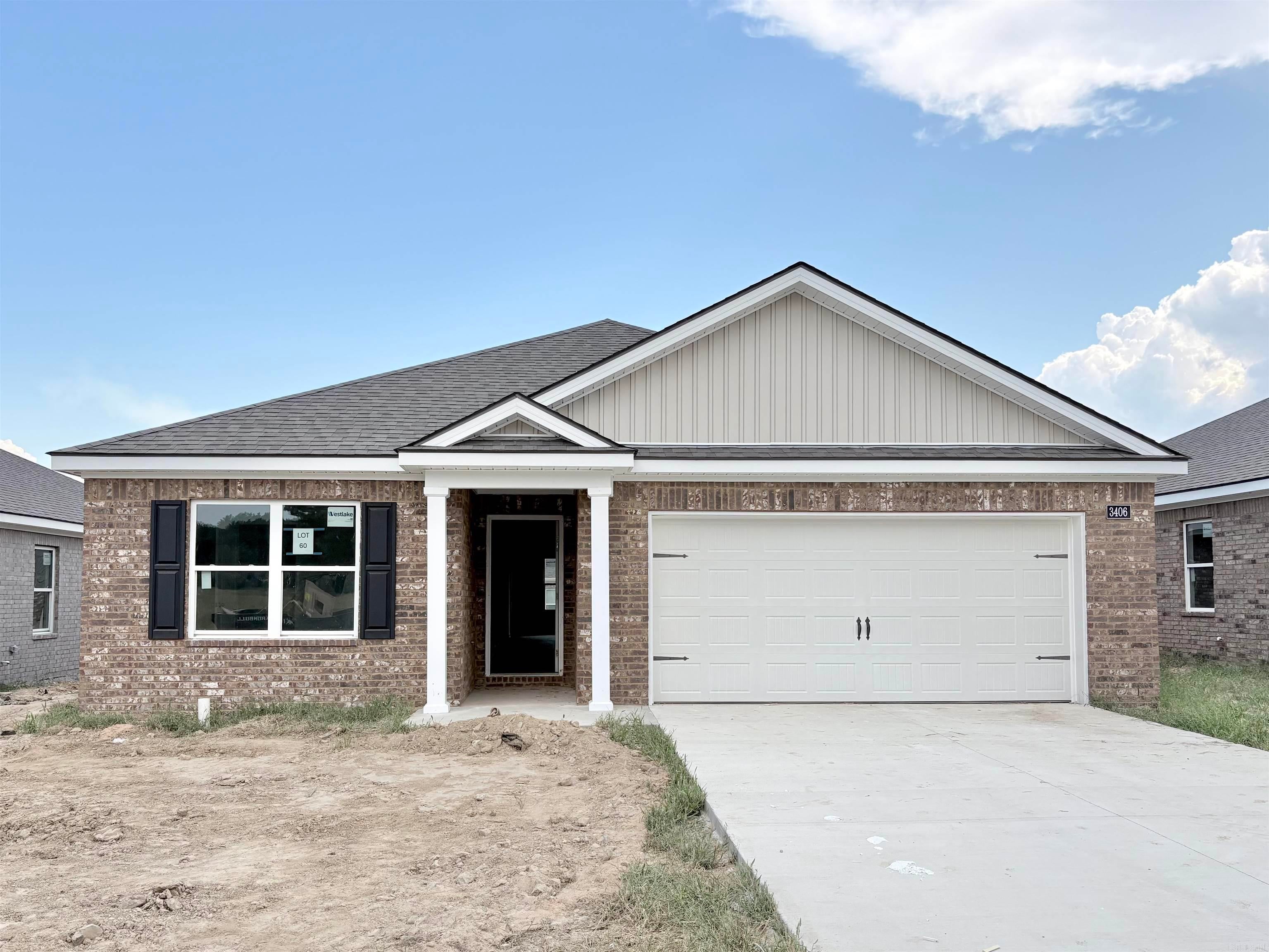 3406 Hawthorn Way — photo
