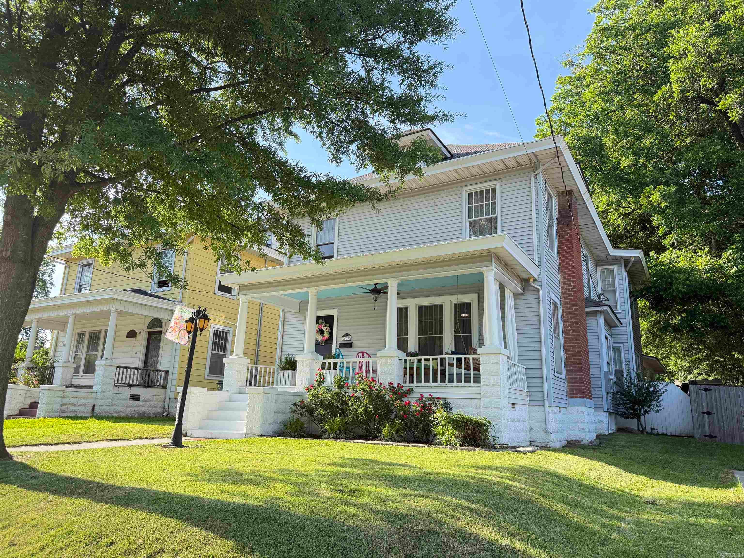 609 W Poplar Street — photo