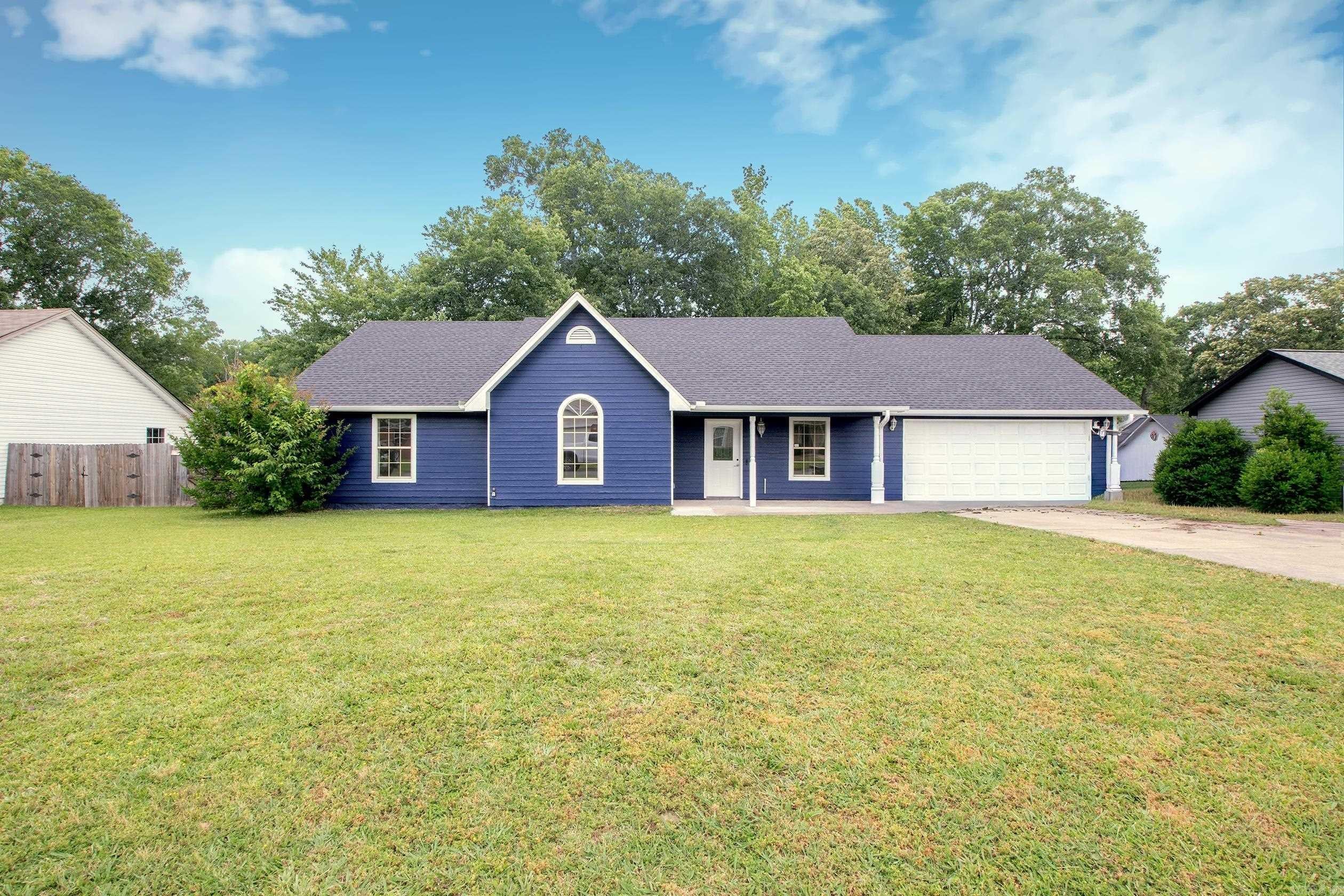 44 Red Oak Dr — photo