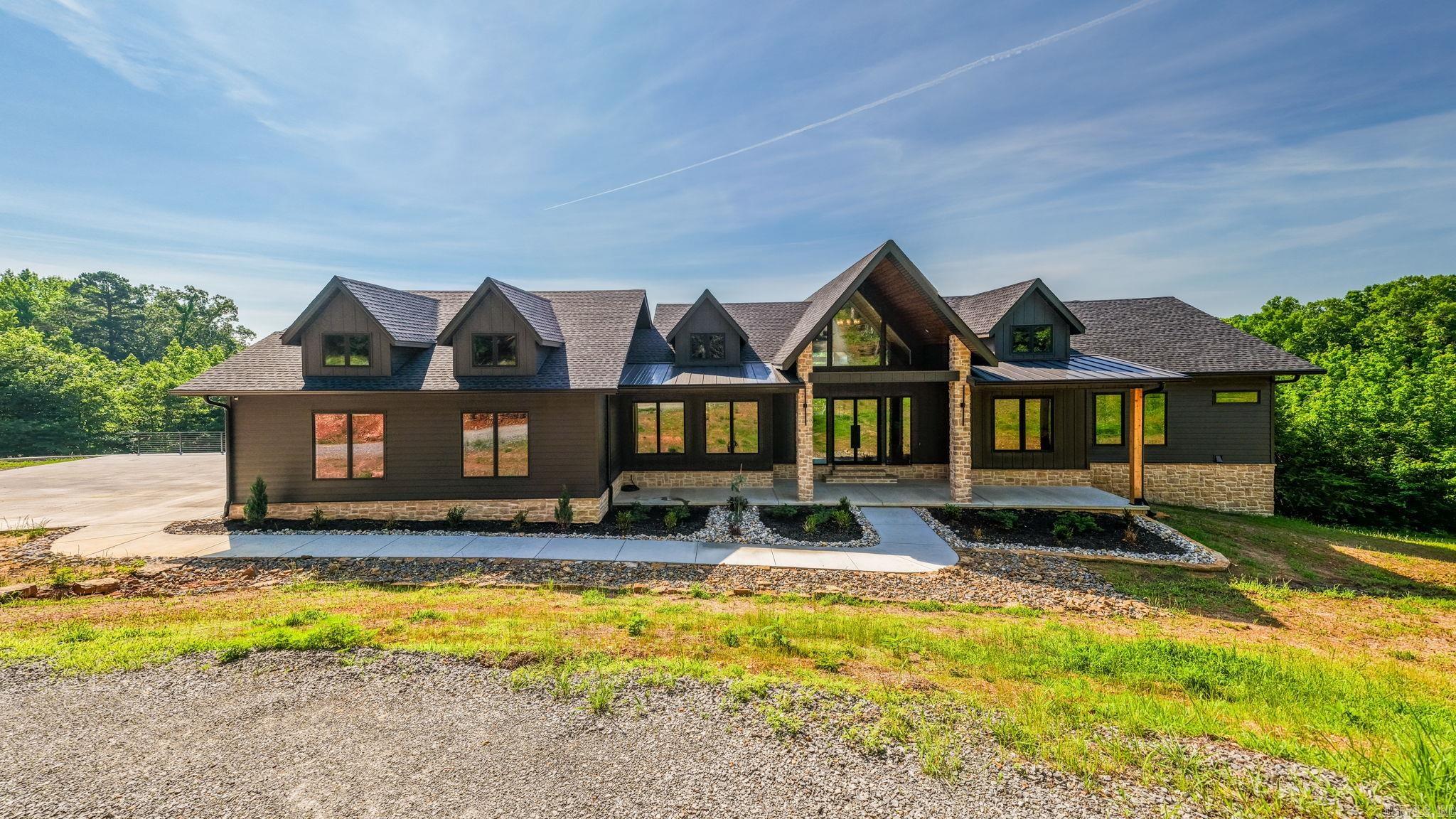 5001 Donnell Ridge Rd. — photo