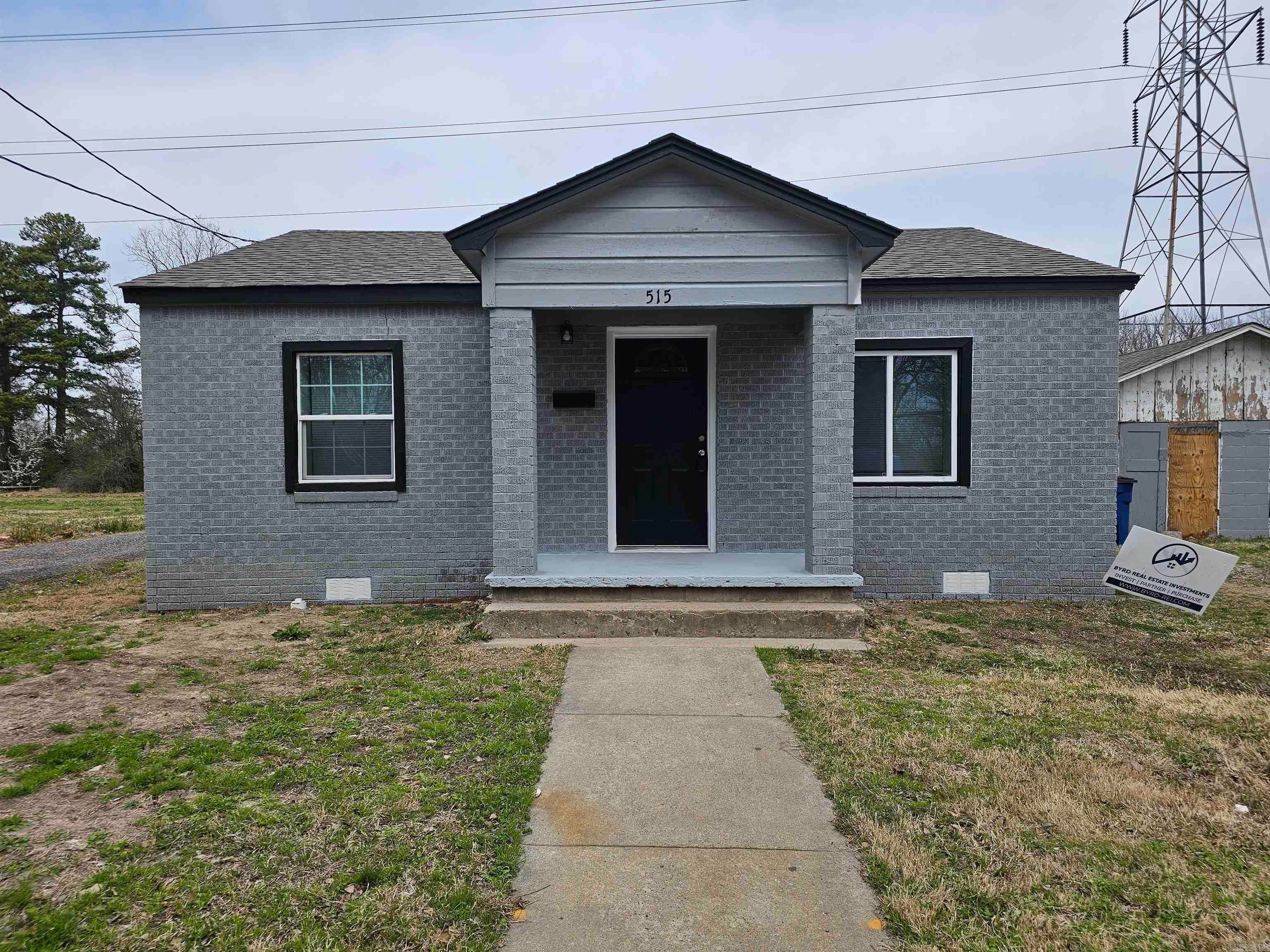 515 Poe St — photo