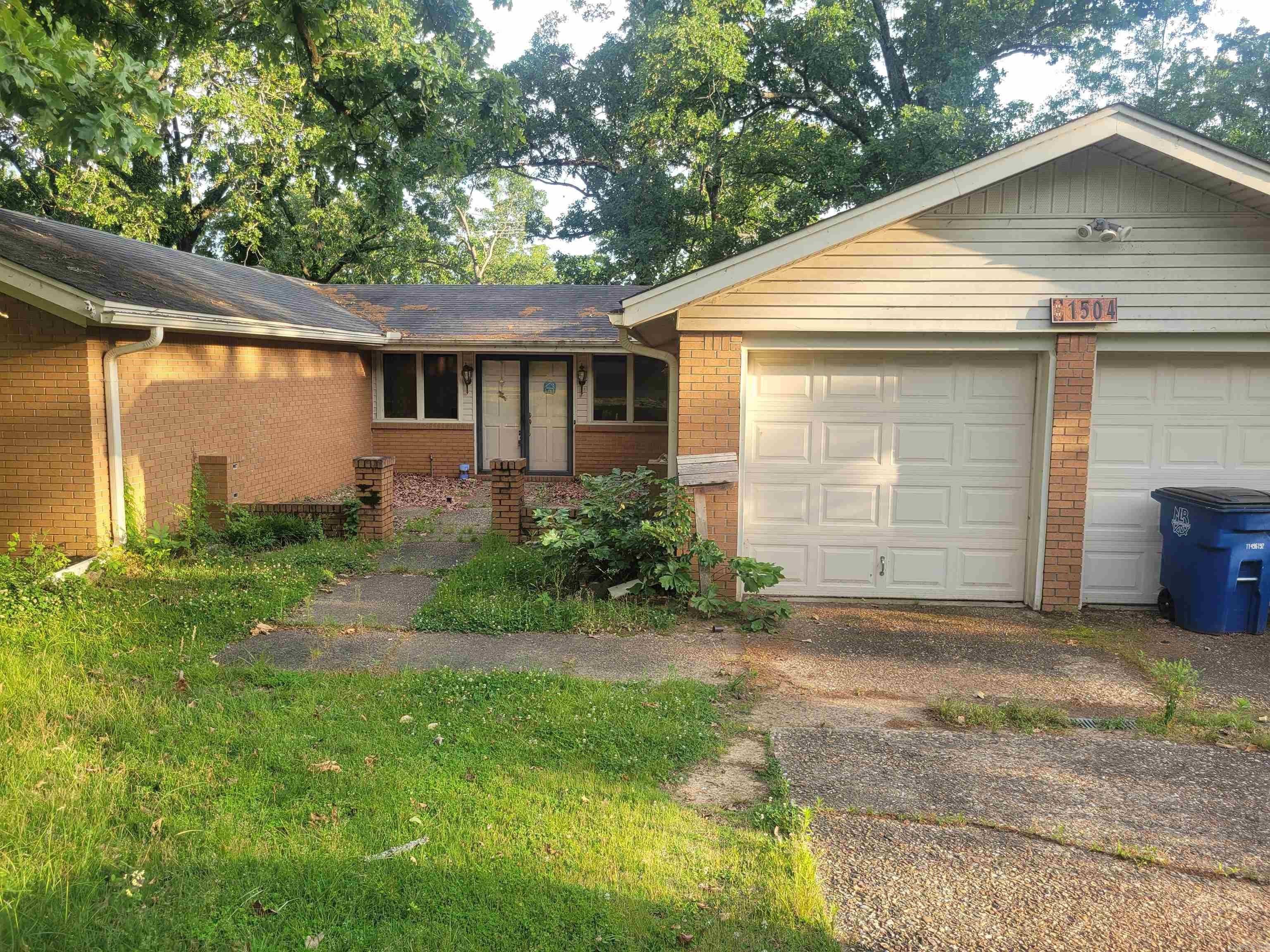 1504 Osage — photo