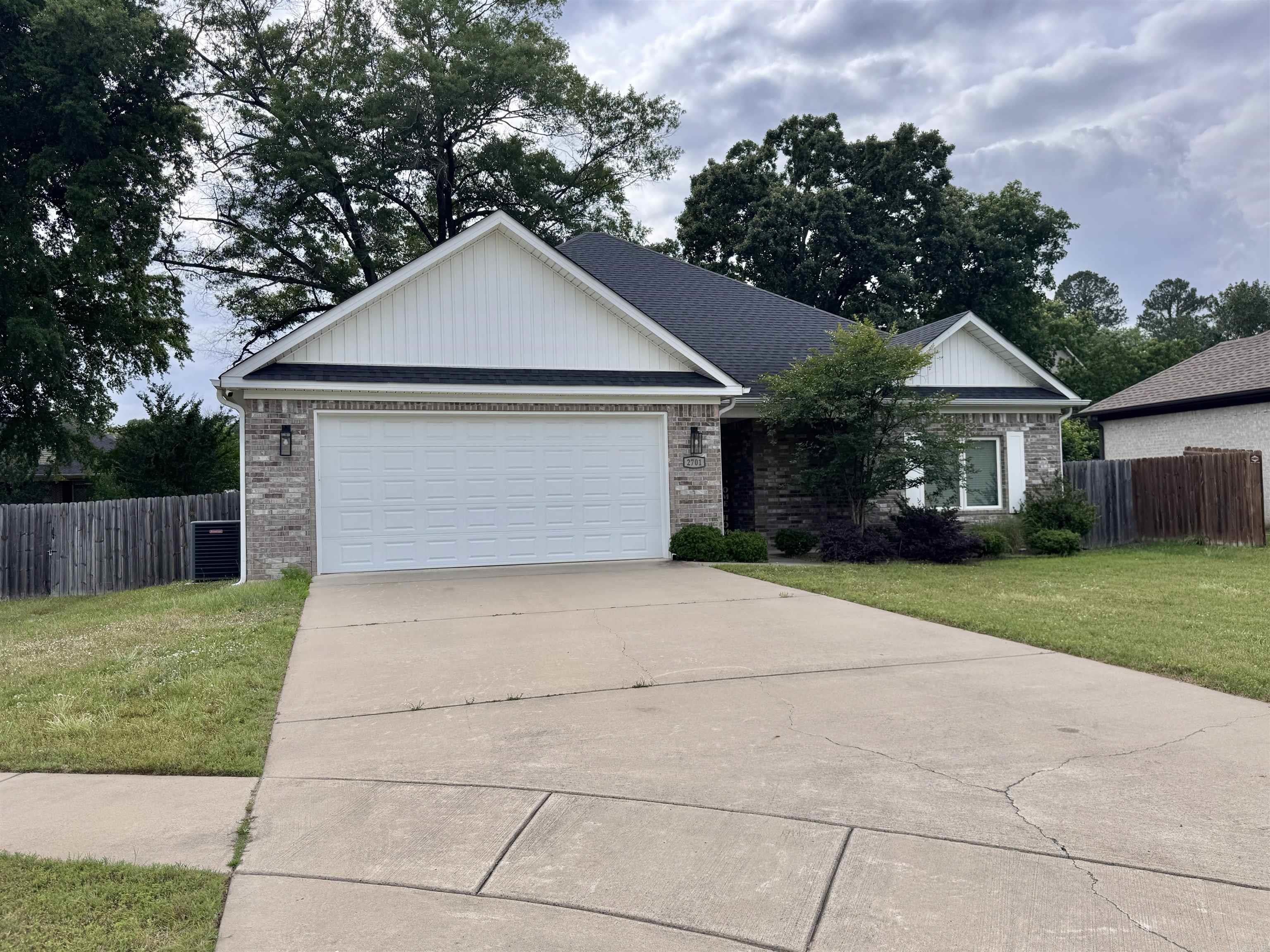 2701 Johnswood Village — photo