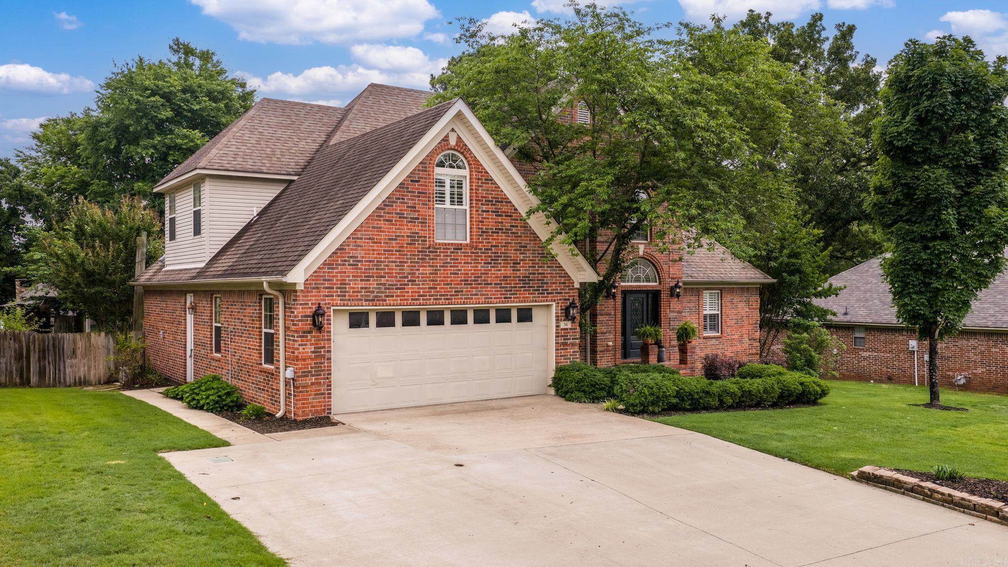 34 Trenton Drive — photo