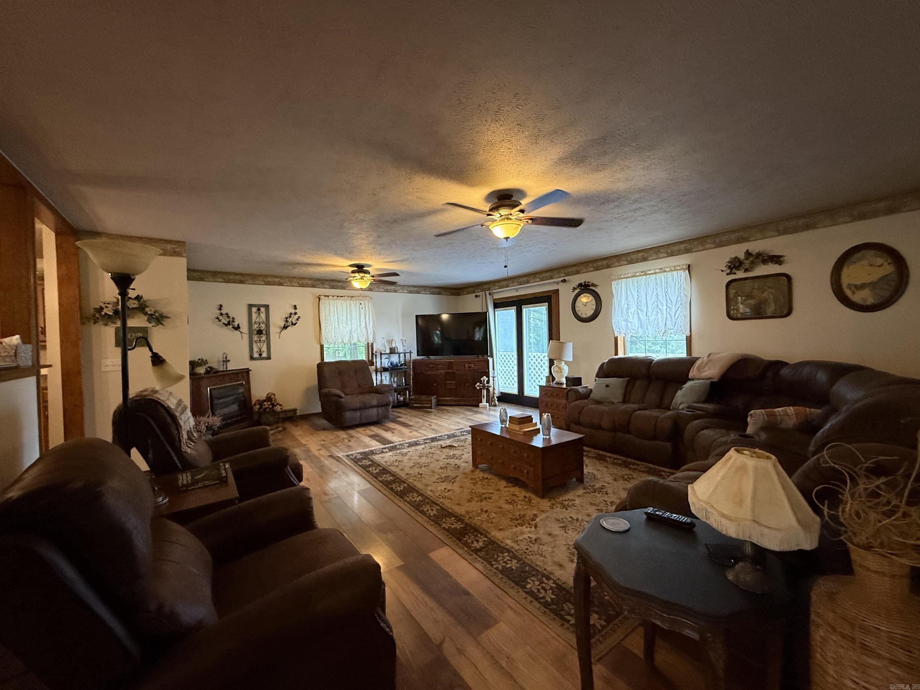 Home in Hasty, AR 72640 — photo 3