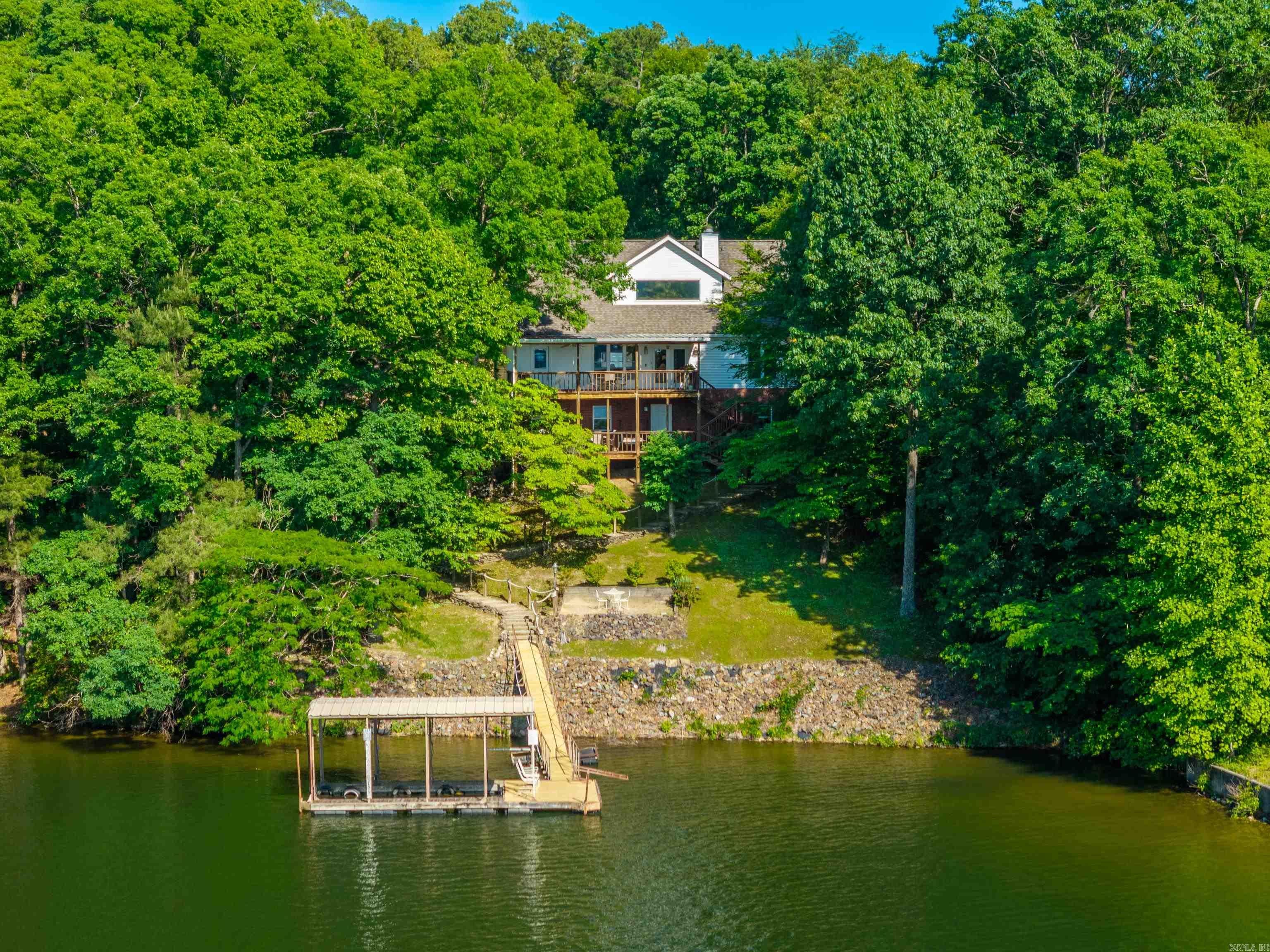 327 Longview Point — photo