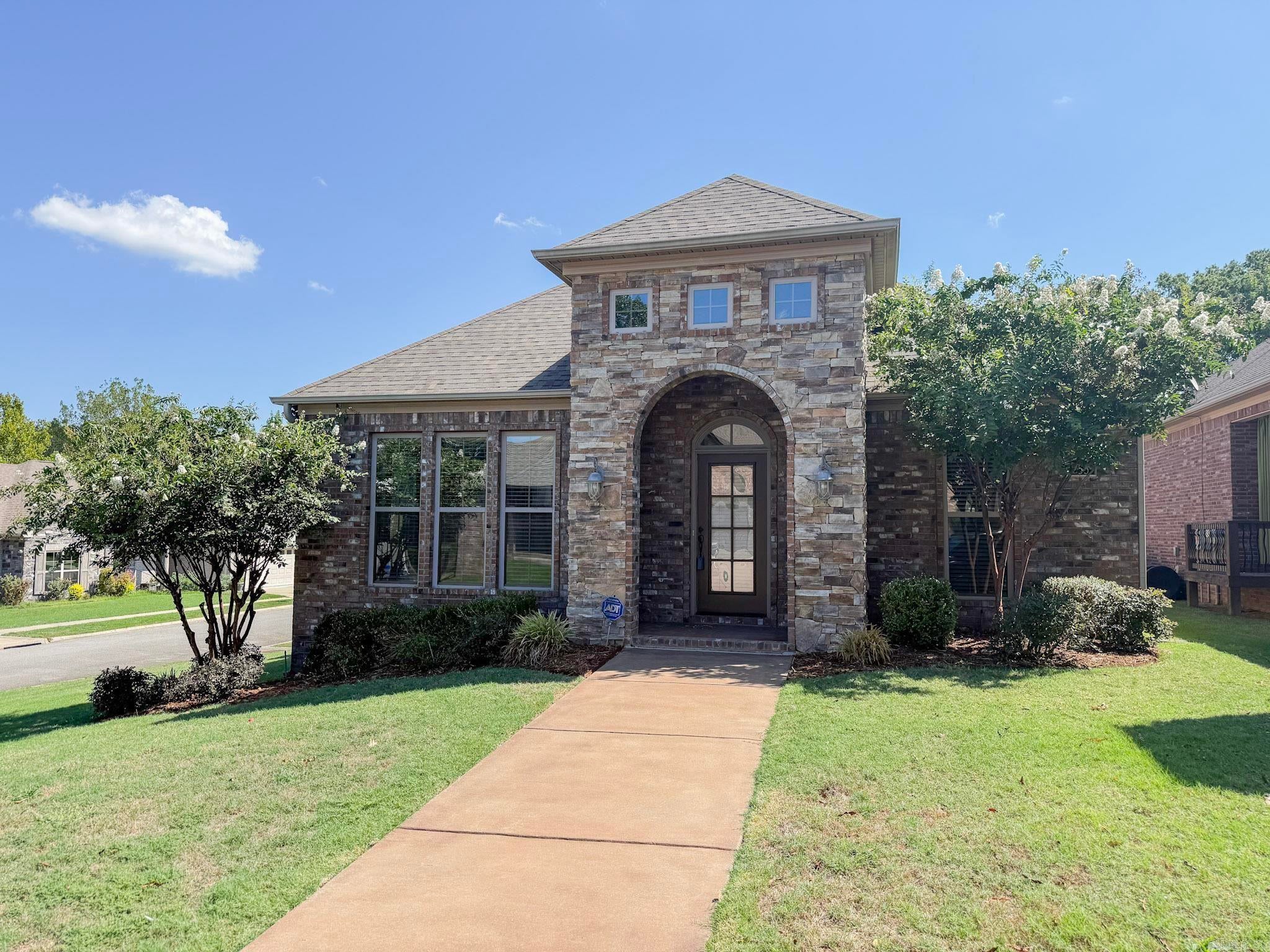 1255 Turnberry Drive — photo