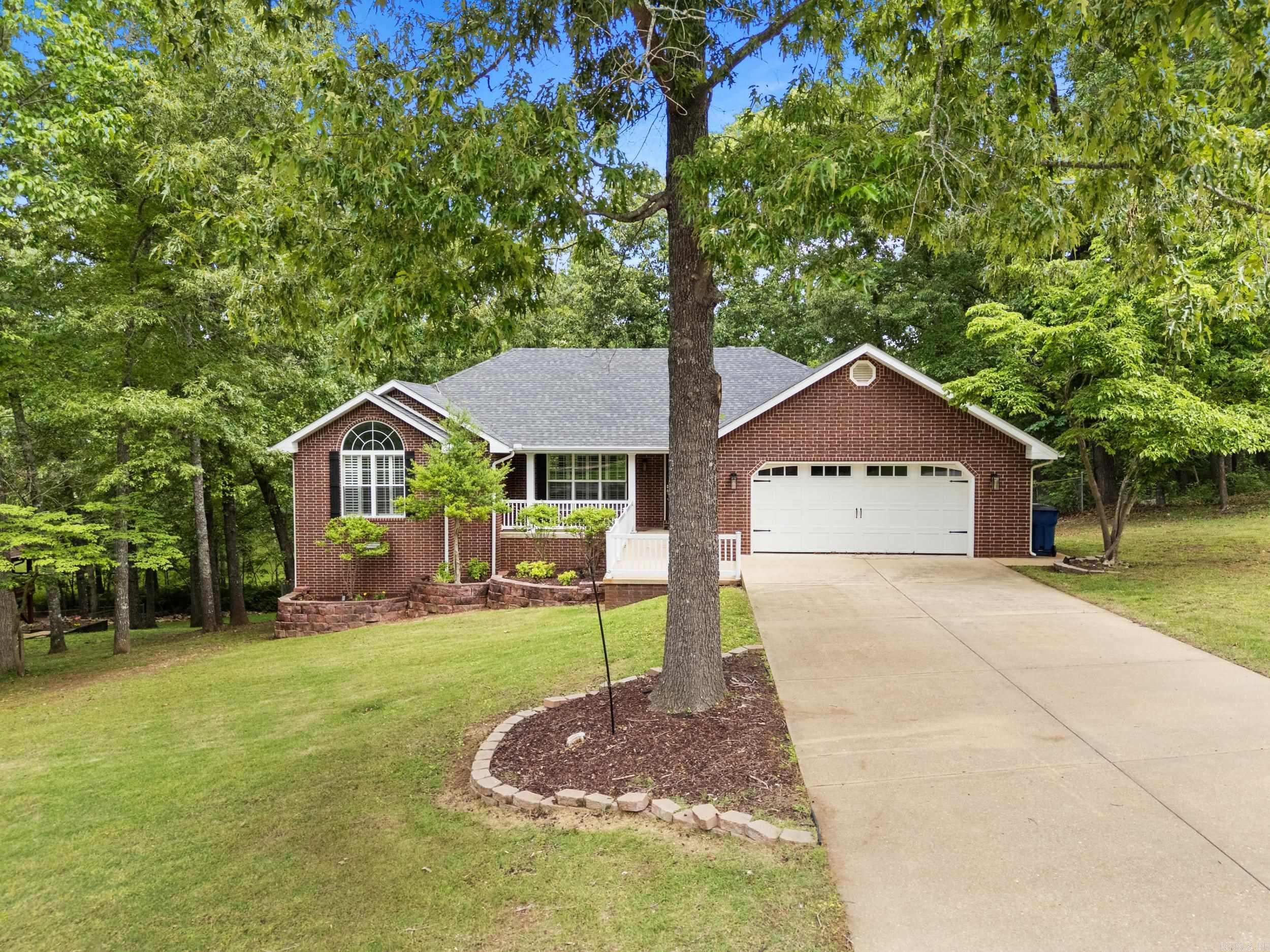 Home in Mountain Home, AR 72653 — photo 2