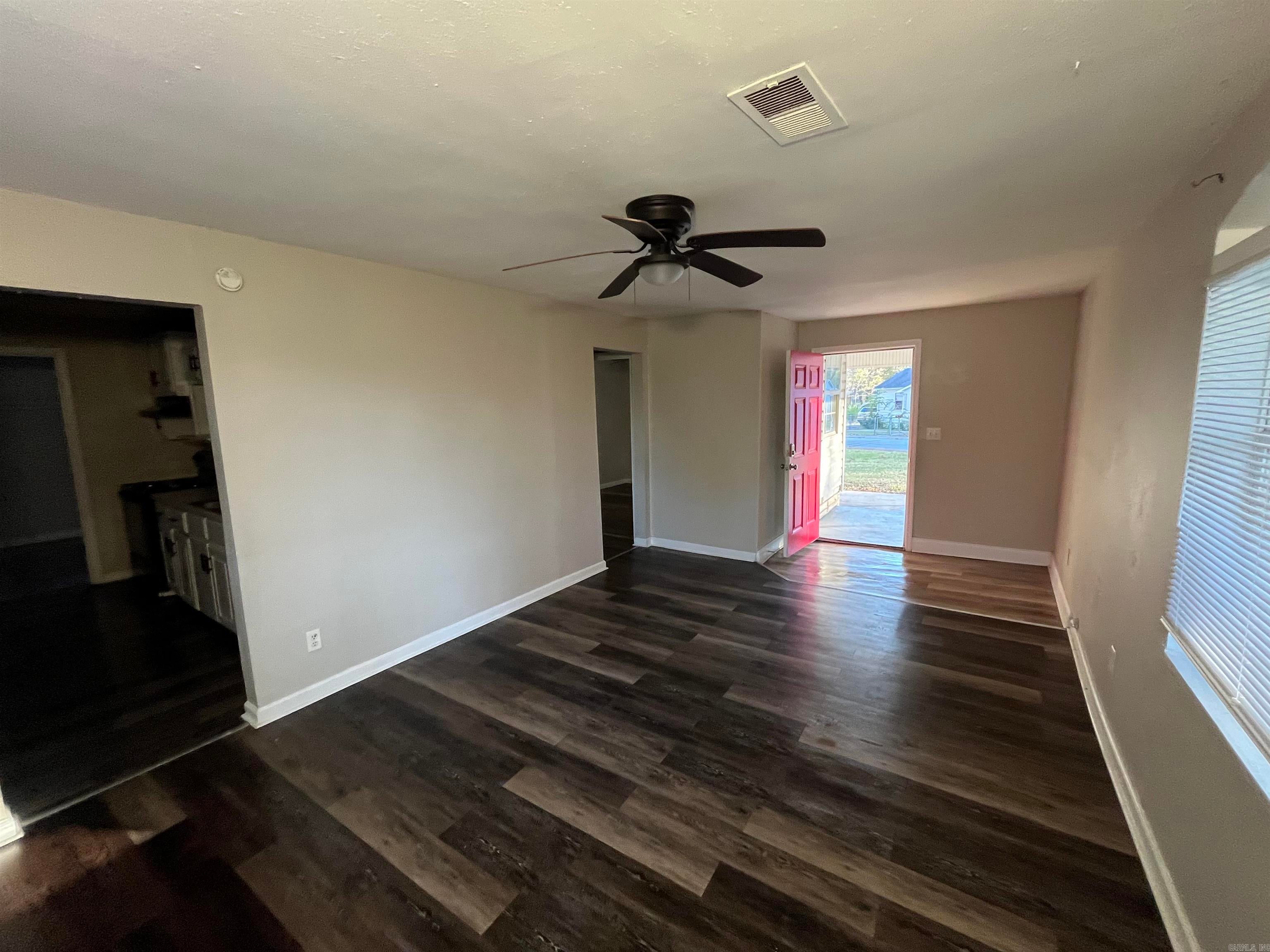Home in Jacksonville, AR 72076 — photo 2