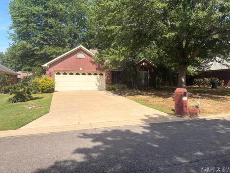 2125 Sprucewood Drive — photo