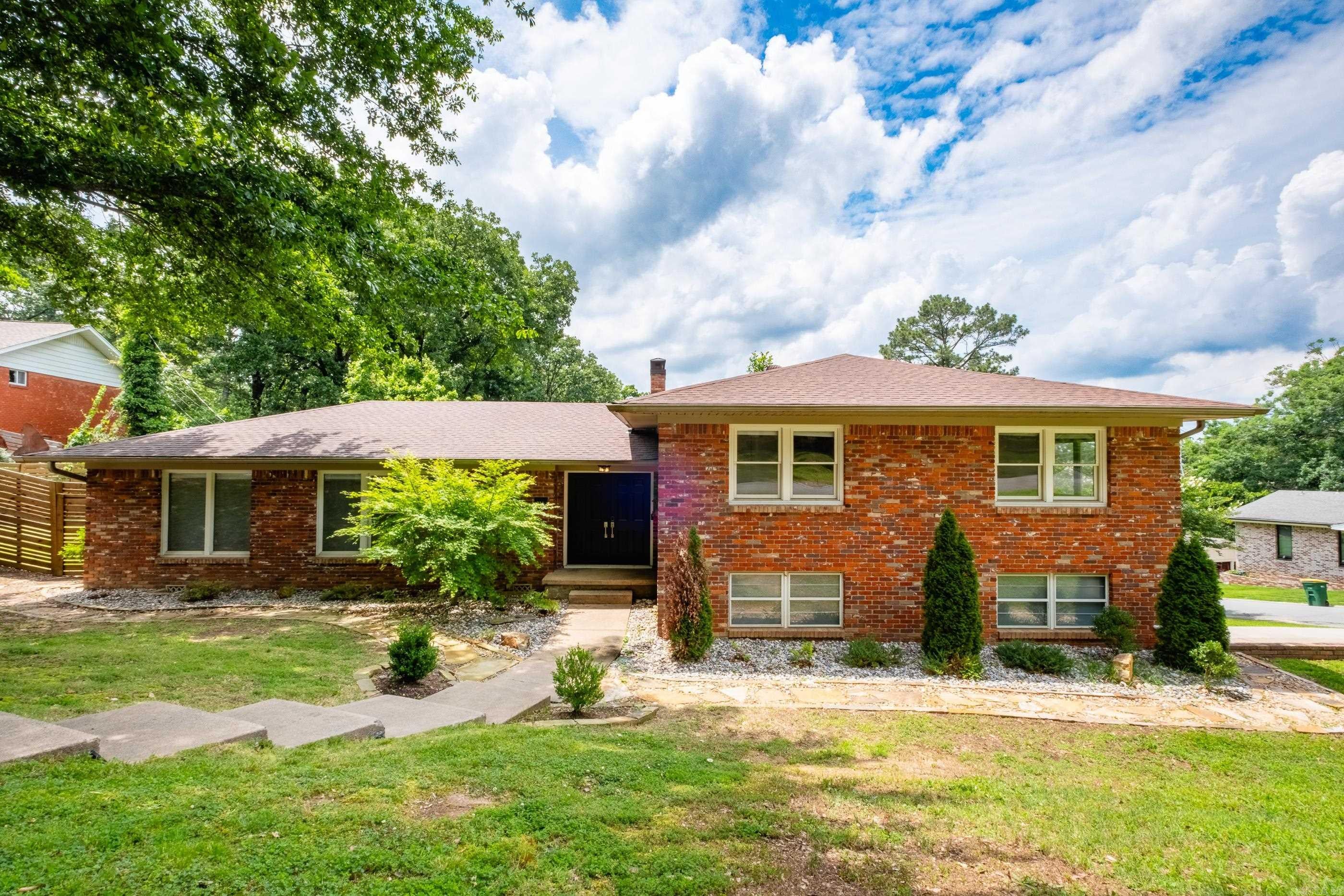 316 N Plaza Drive — photo