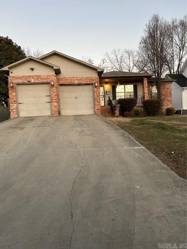 3107 S Gaines Street — photo