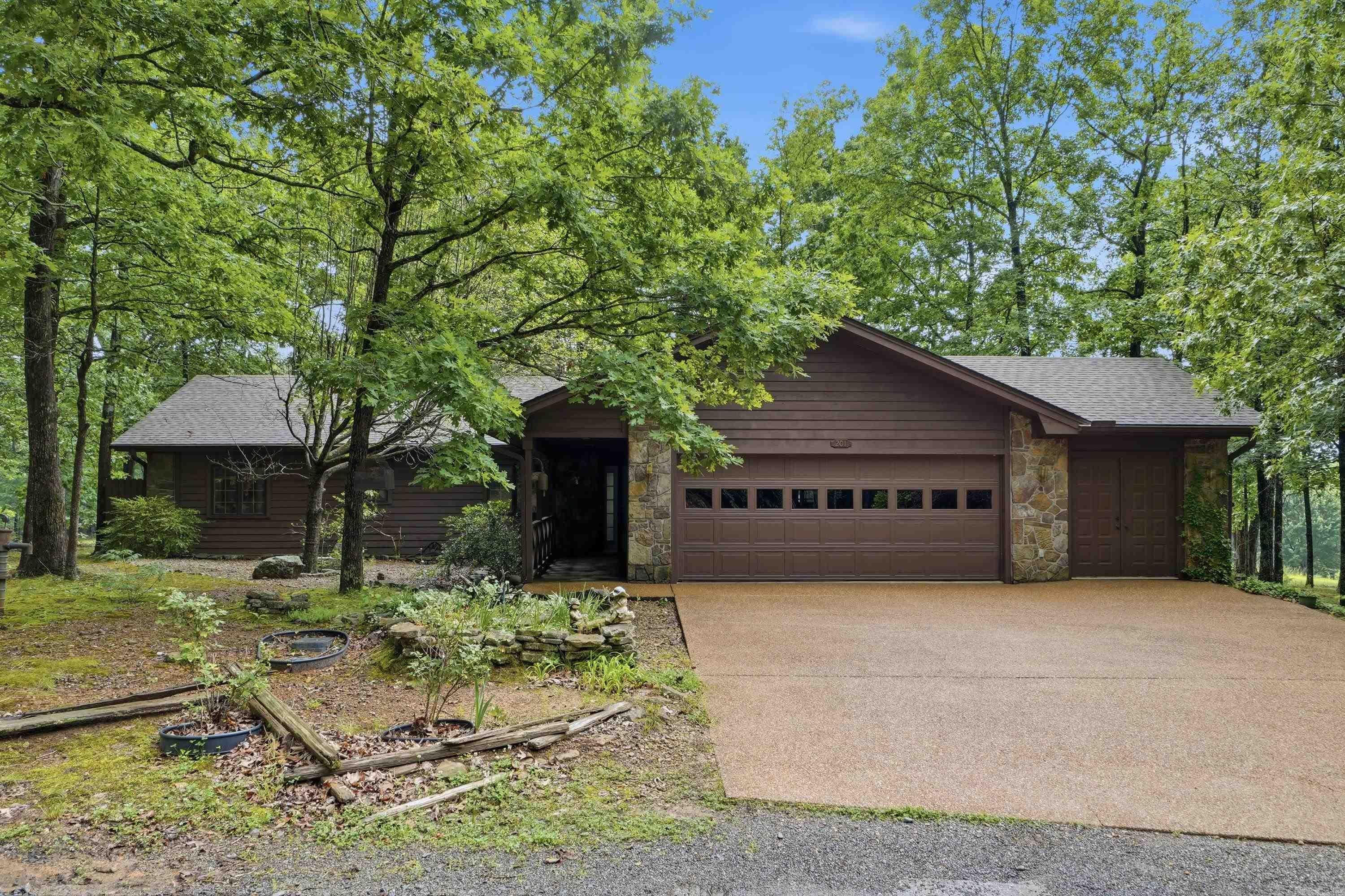 201 E Blue Ridge Terrace — photo