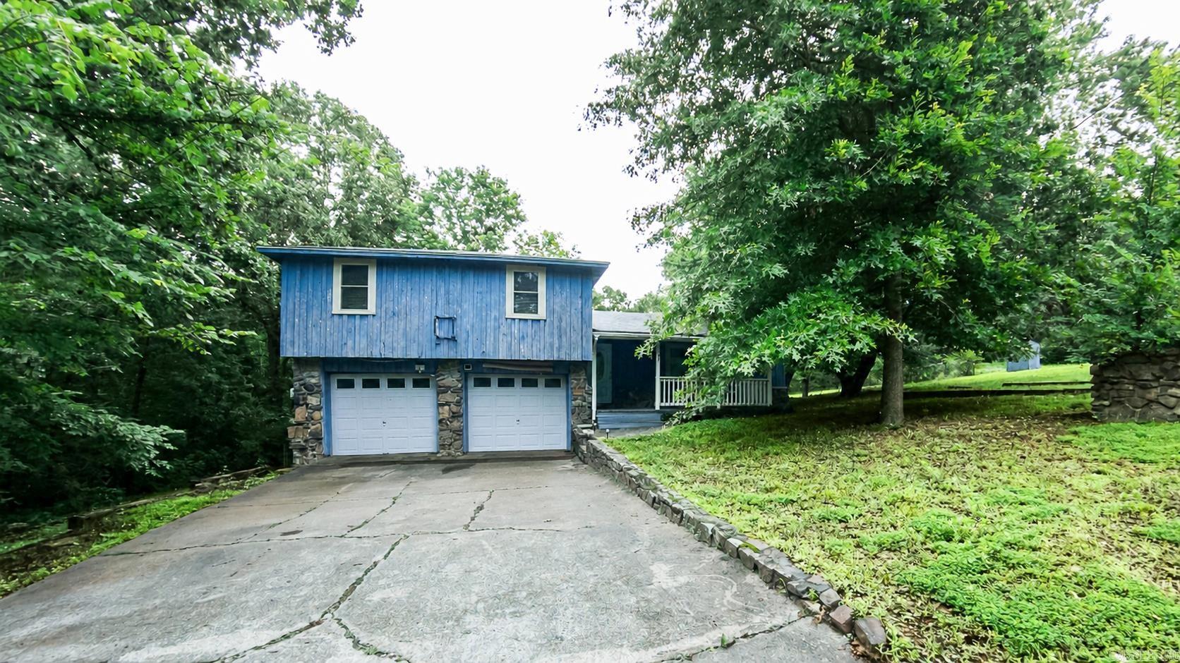 103 Dyson Road — photo