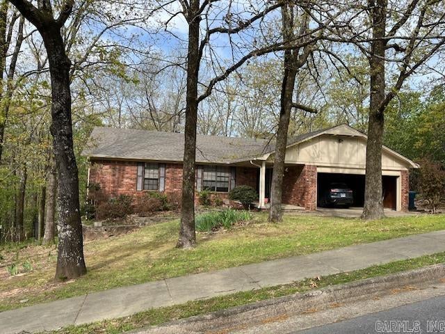 4700 Jerry Drive — photo