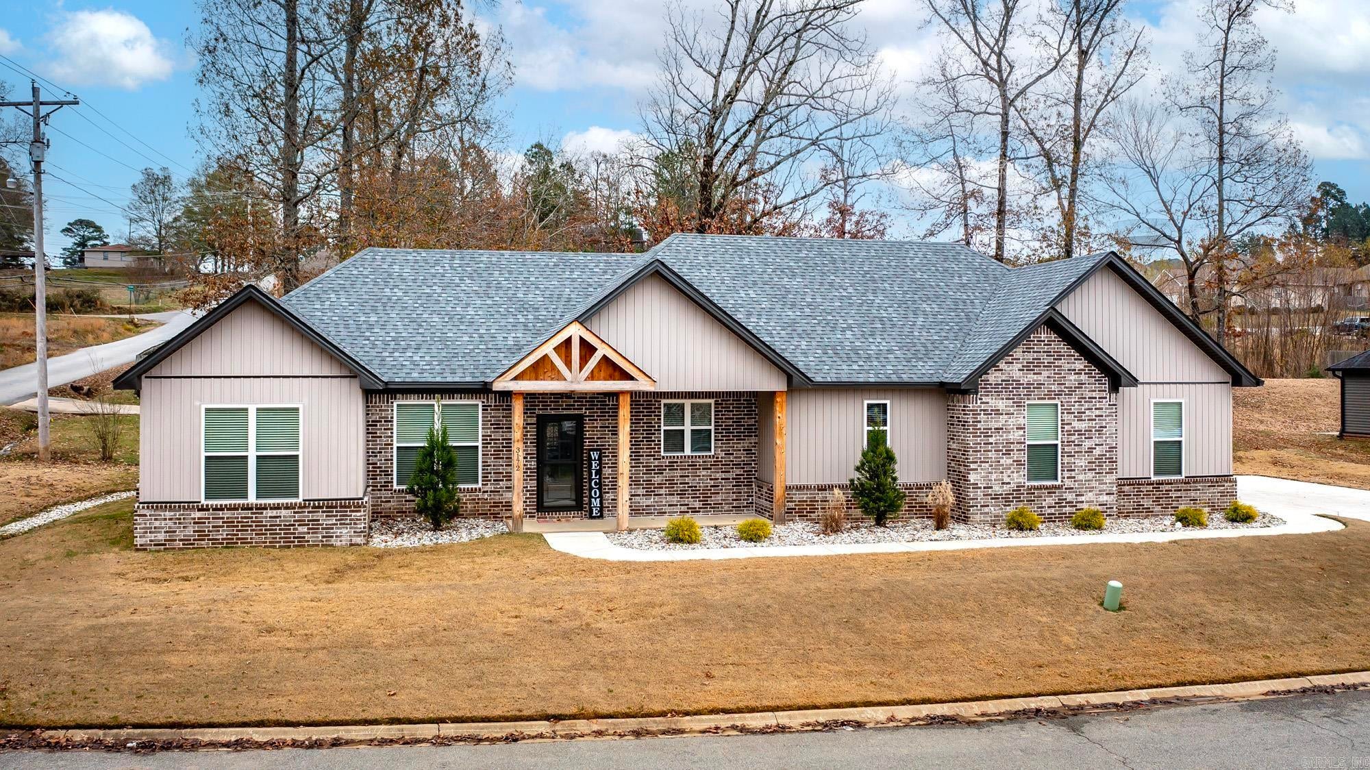 3172 Haley Court — photo