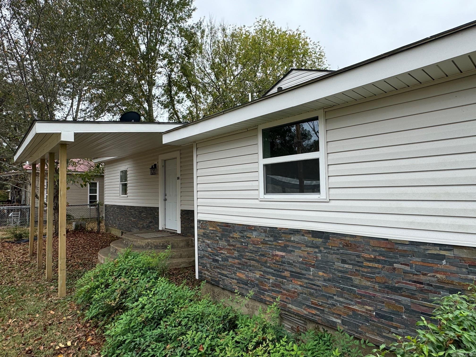 Home in Prescott, AR 71857 — photo 2