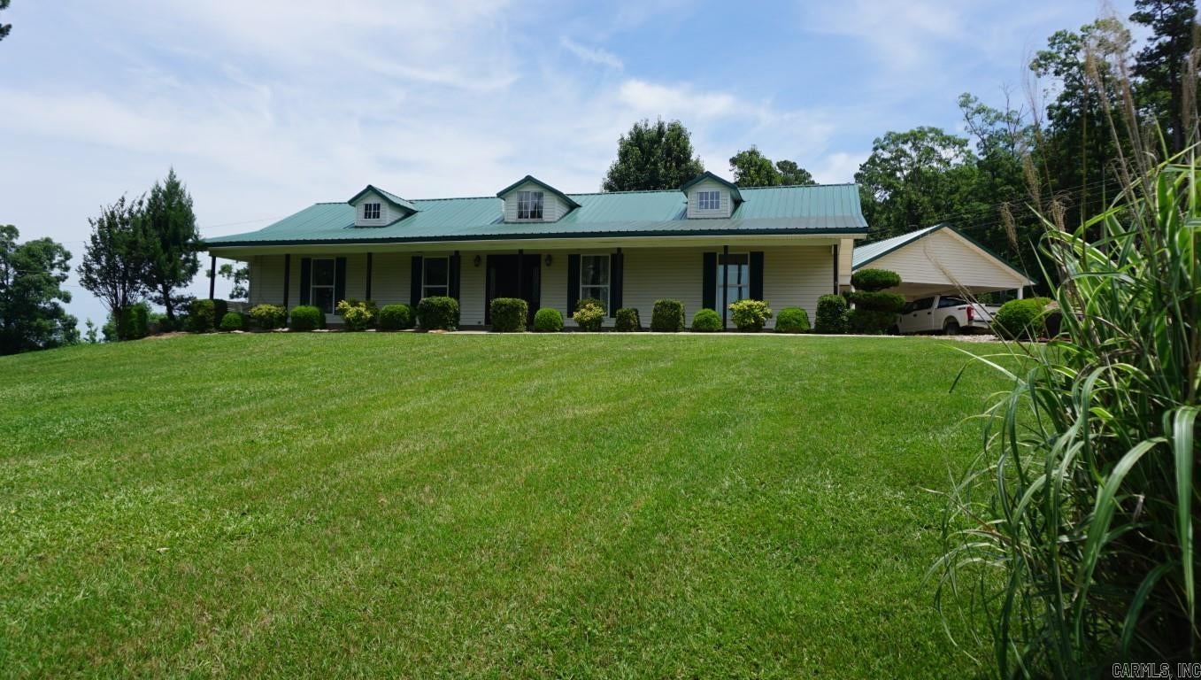 2251 (2332) Hwy 27 North (Kirby) — photo