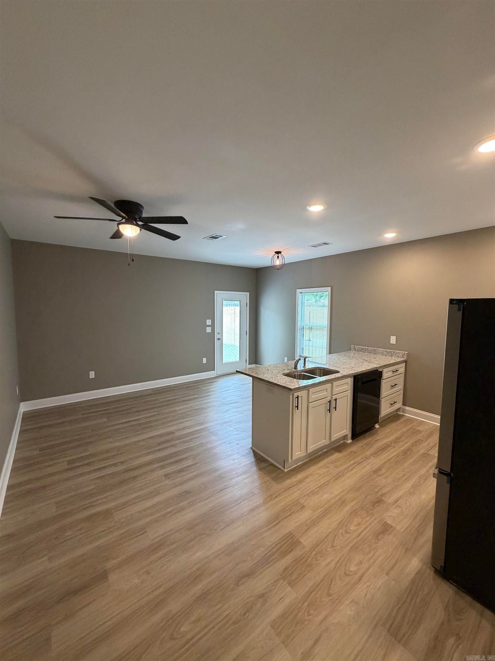 Home in Jacksonville, AR 72076 — photo 3