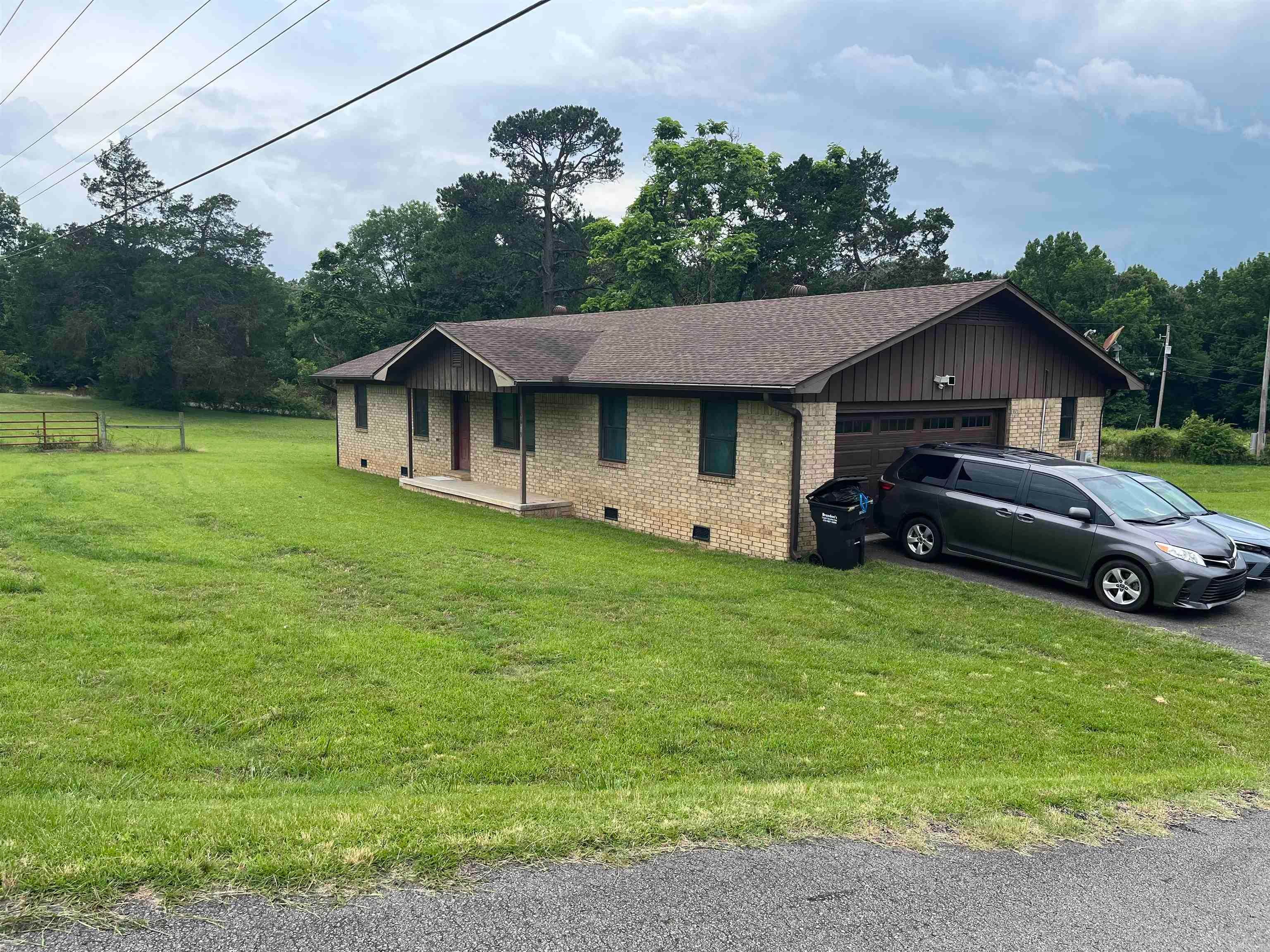 Home in Russellville, AR 72802 — photo 2