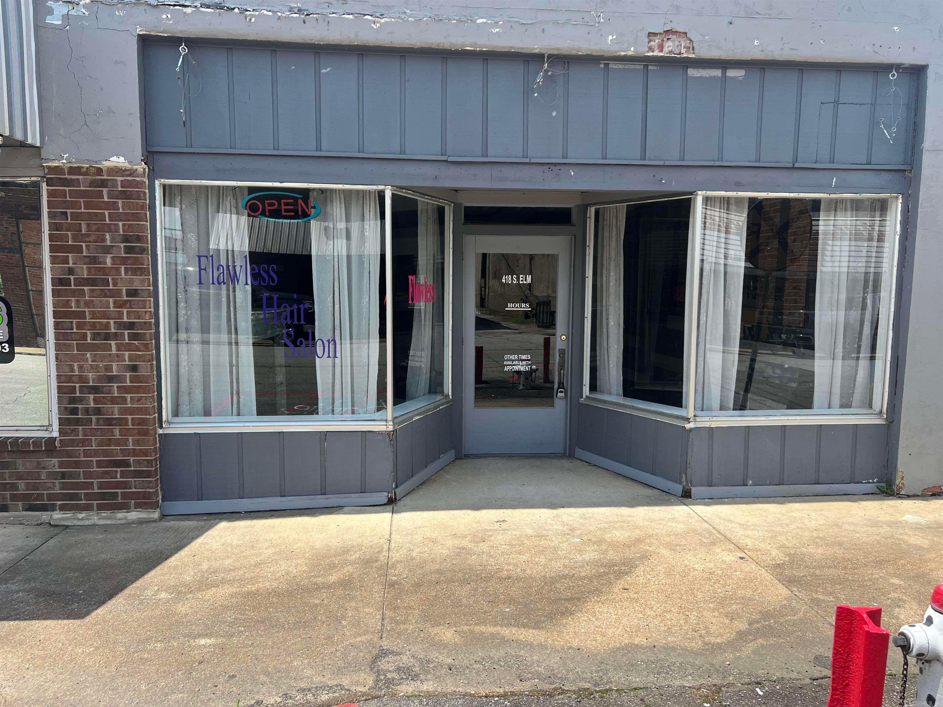 418 S Elm Street — photo
