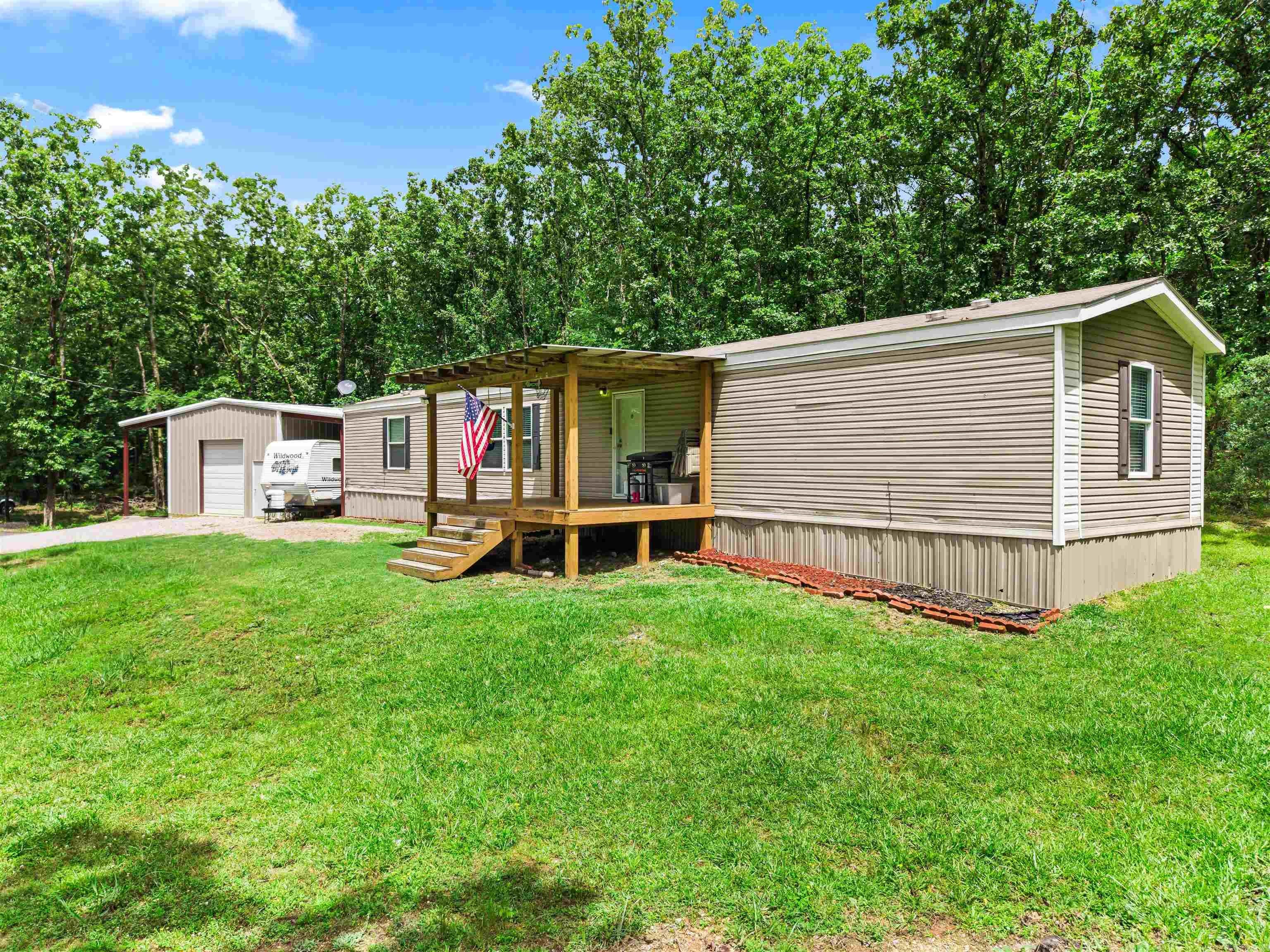 264 Meeks Loop — photo
